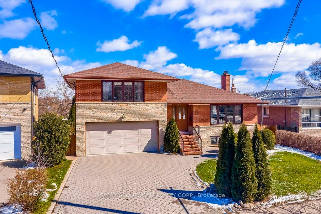 17 Duffield Road Toronto Ontario Canada Sale residential Paul Mazzei VestCore Realty Corp., Brokerage