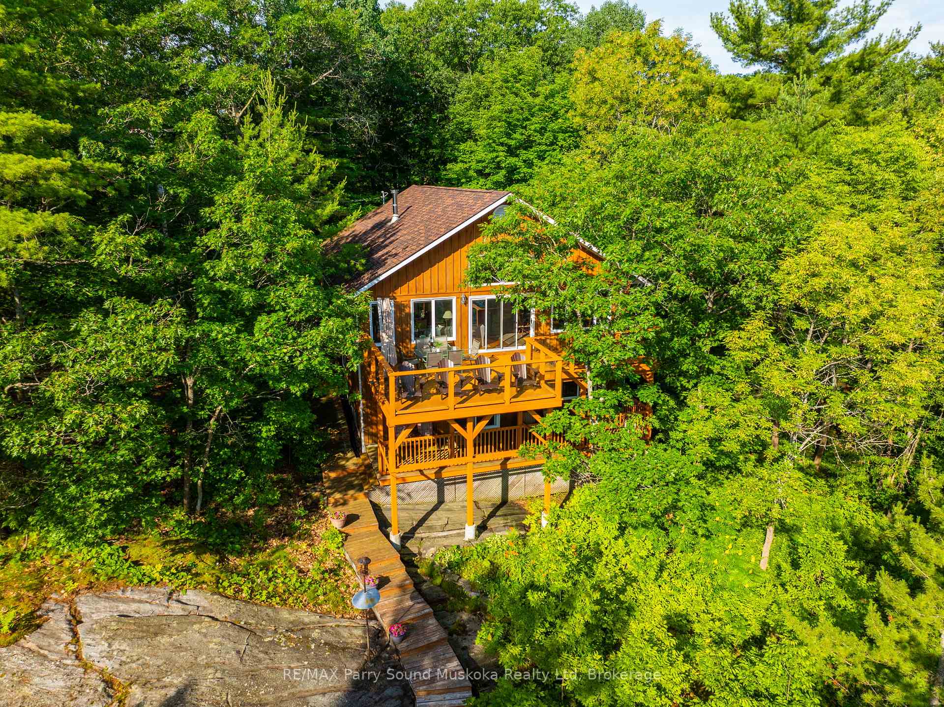 48 FRED DUBIE Road E Carling Ontario Canada Sale residential Gary Phillips RE/MAX PARRY SOUND MUSKOKA REALTY LTD., BROKERAGE*