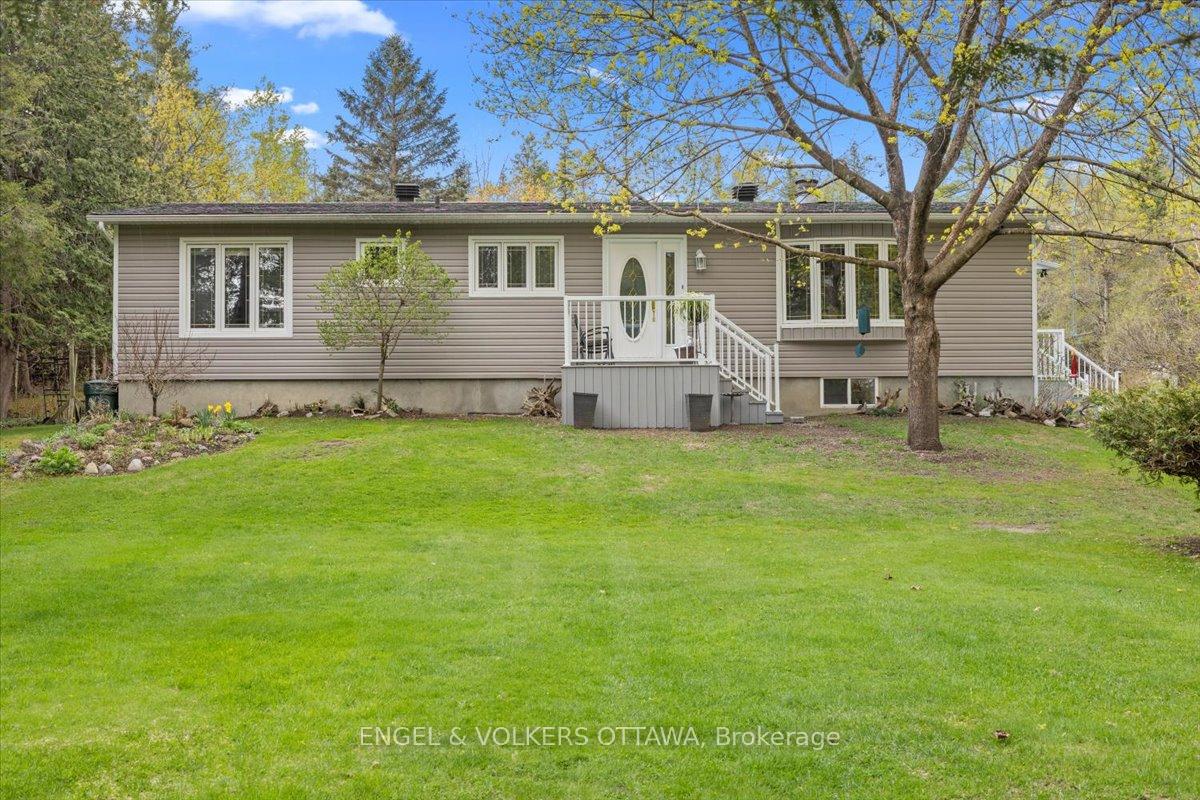 4841 Torbolton Ridge Ottawa Ontario Canada Sale residential Ray Johnson HomeLife Capital Realty Inc., Brokerage*