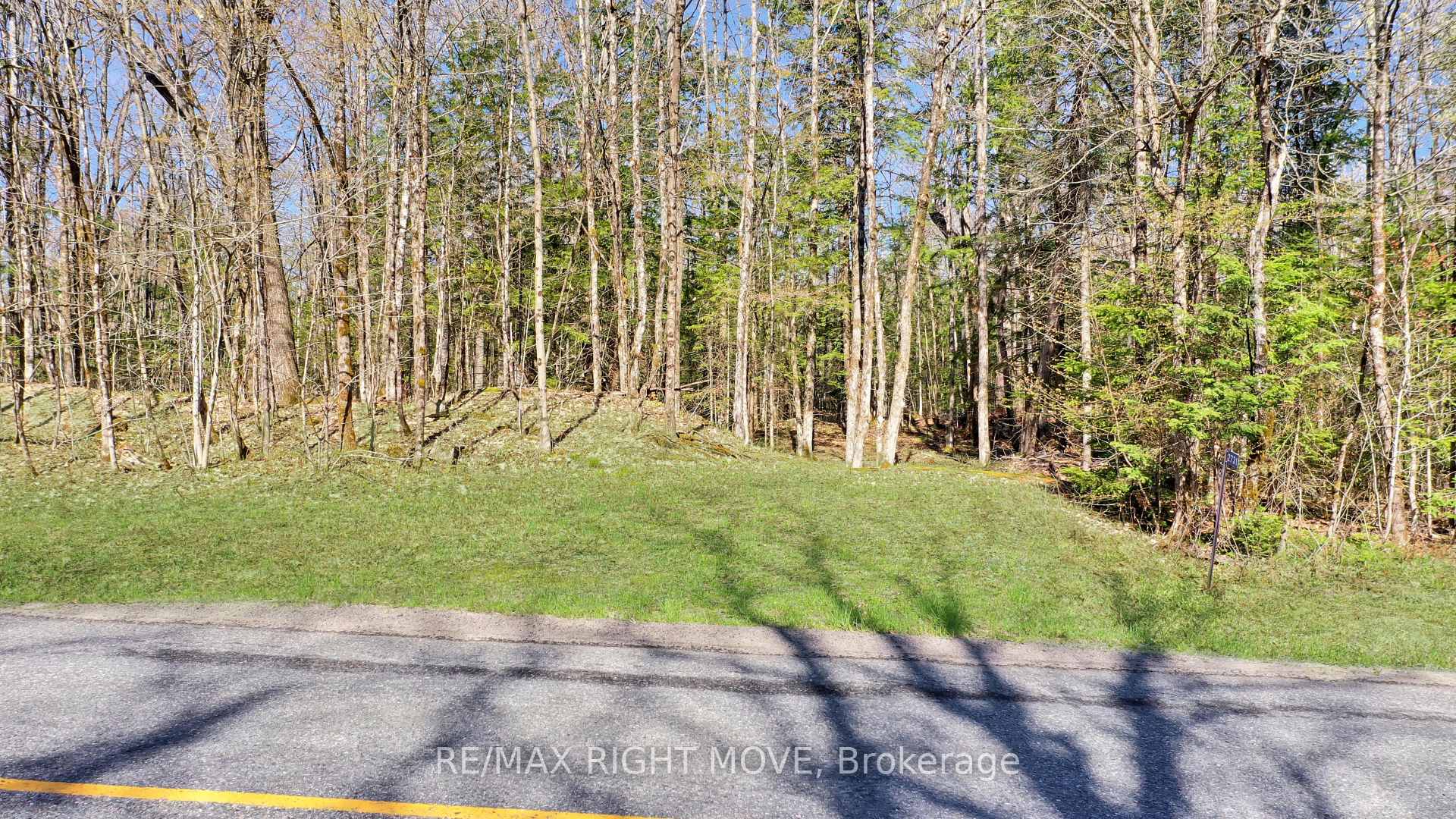 2731 Southwood Road Gravenhurst Ontario Canada Sale residential Hugh Nichols RE/MAX PROFESSIONALS NORTH, BROKERAGE*