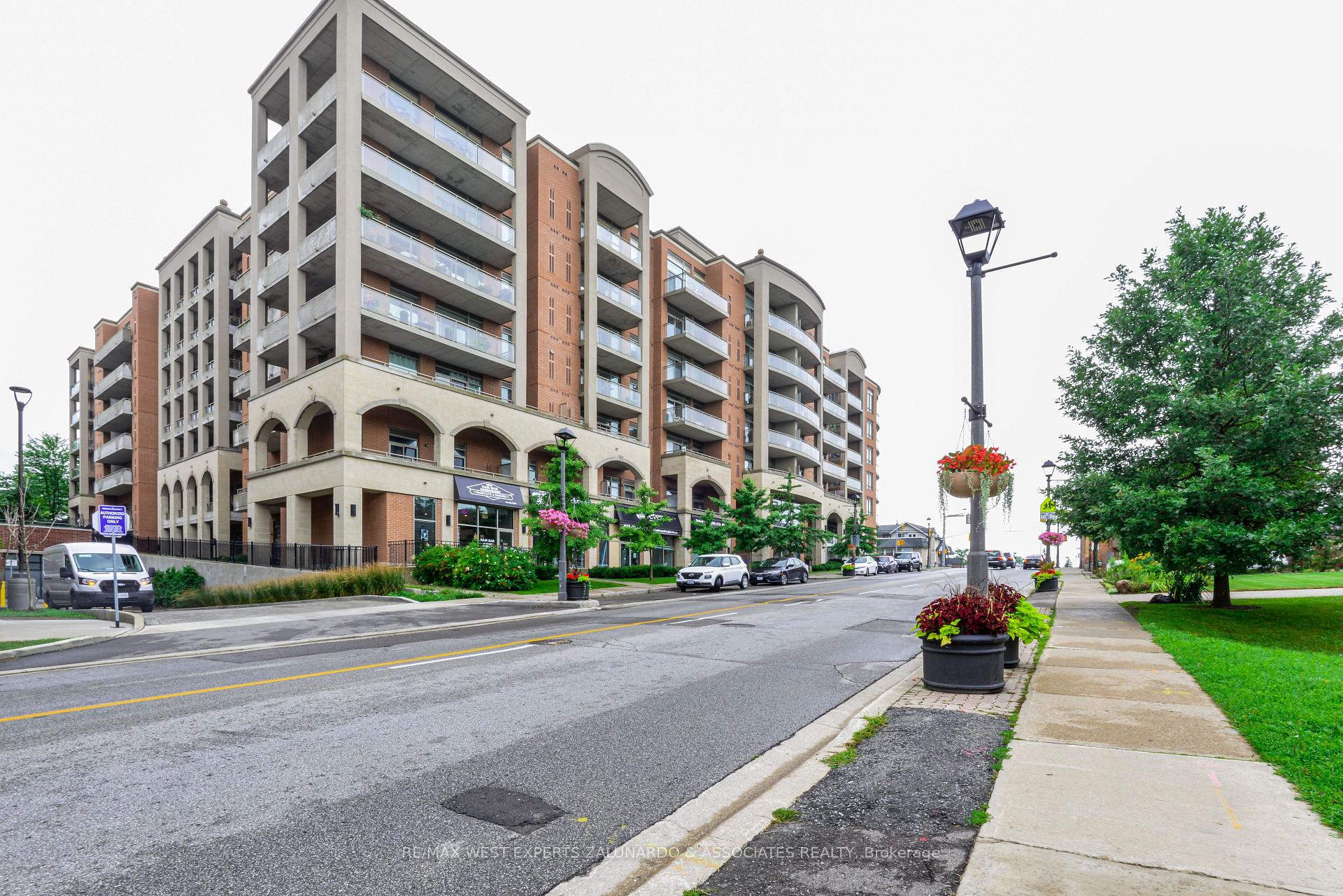 425 - 281 Woodbridge Avenue Vaughan Ontario Canada Rent residential Bobby Dhaliwal Century 21 Peoples Choice Realty Inc., Brokerage *