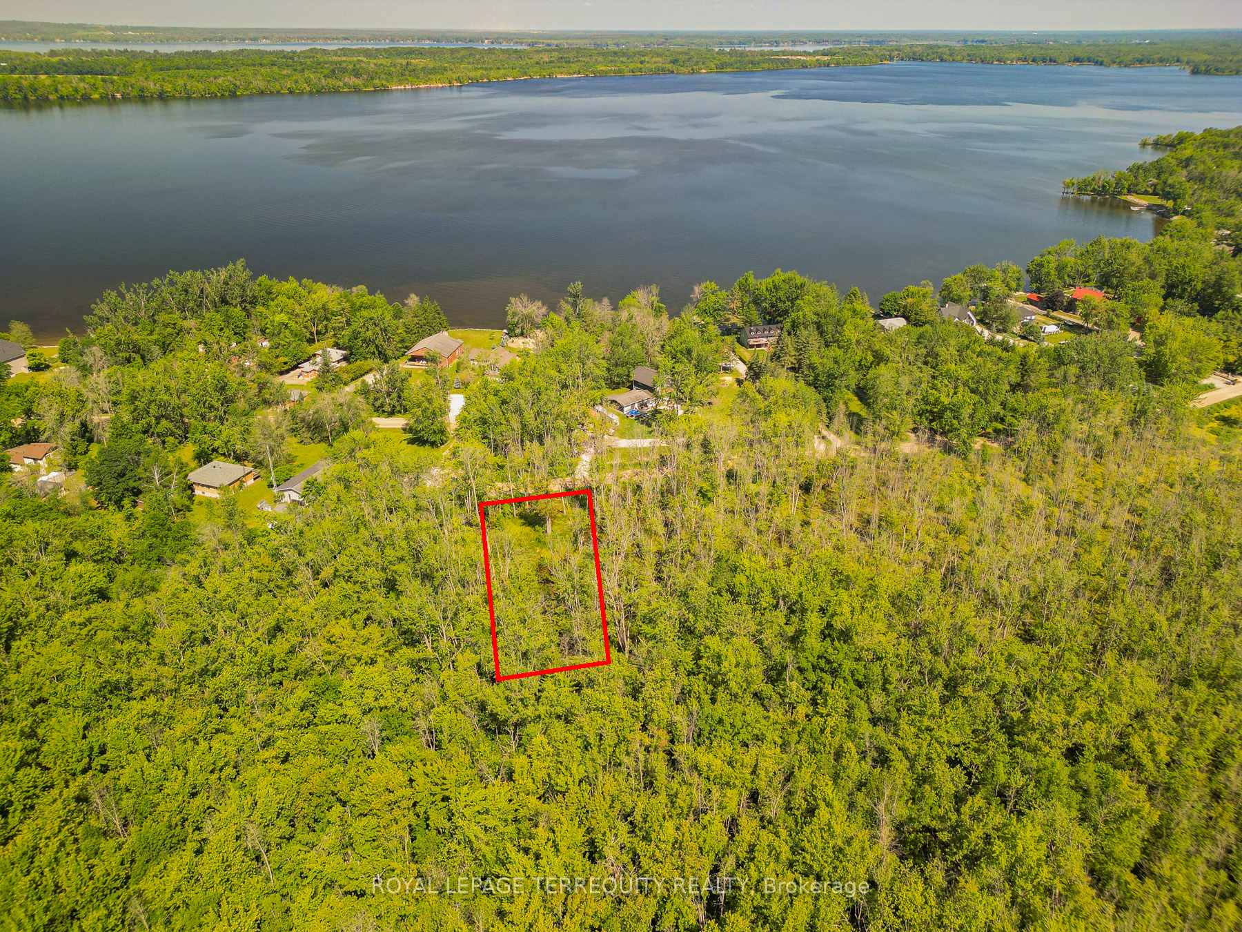 6117 Bluebird Street Ramara Ontario Canada Sale residential   Royal LePage Terrequity Capital Realty, Brokerage*
