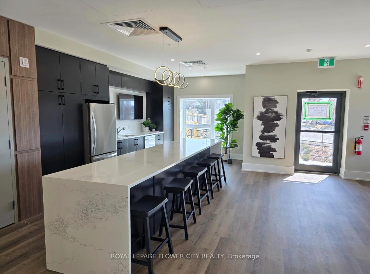 102 - 1000 Lackner Place N Kitchener Ontario Canada Rent residential Abdul Mannan Mohammed Royal LePage Flower City Realty Inc., Brokerage*