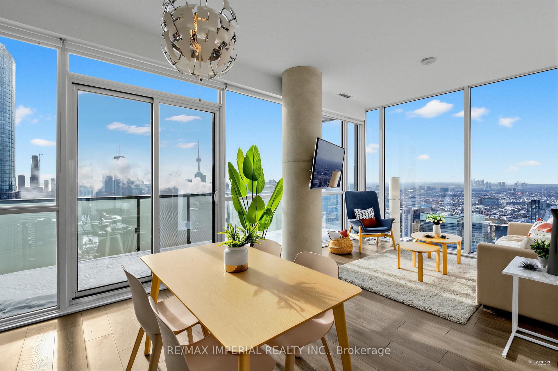 PH03 - 15 Grenville Street Toronto Ontario Canada Rented residential Varun Sirohi HomeLife Superstars Real Estate Ltd., Brokerage*
