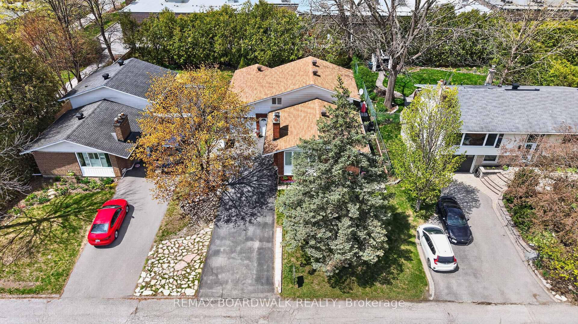 189 BANNING Road Ottawa Ontario Canada Sale residential Henga Nayeri Right at Home Realty, Brokerage*