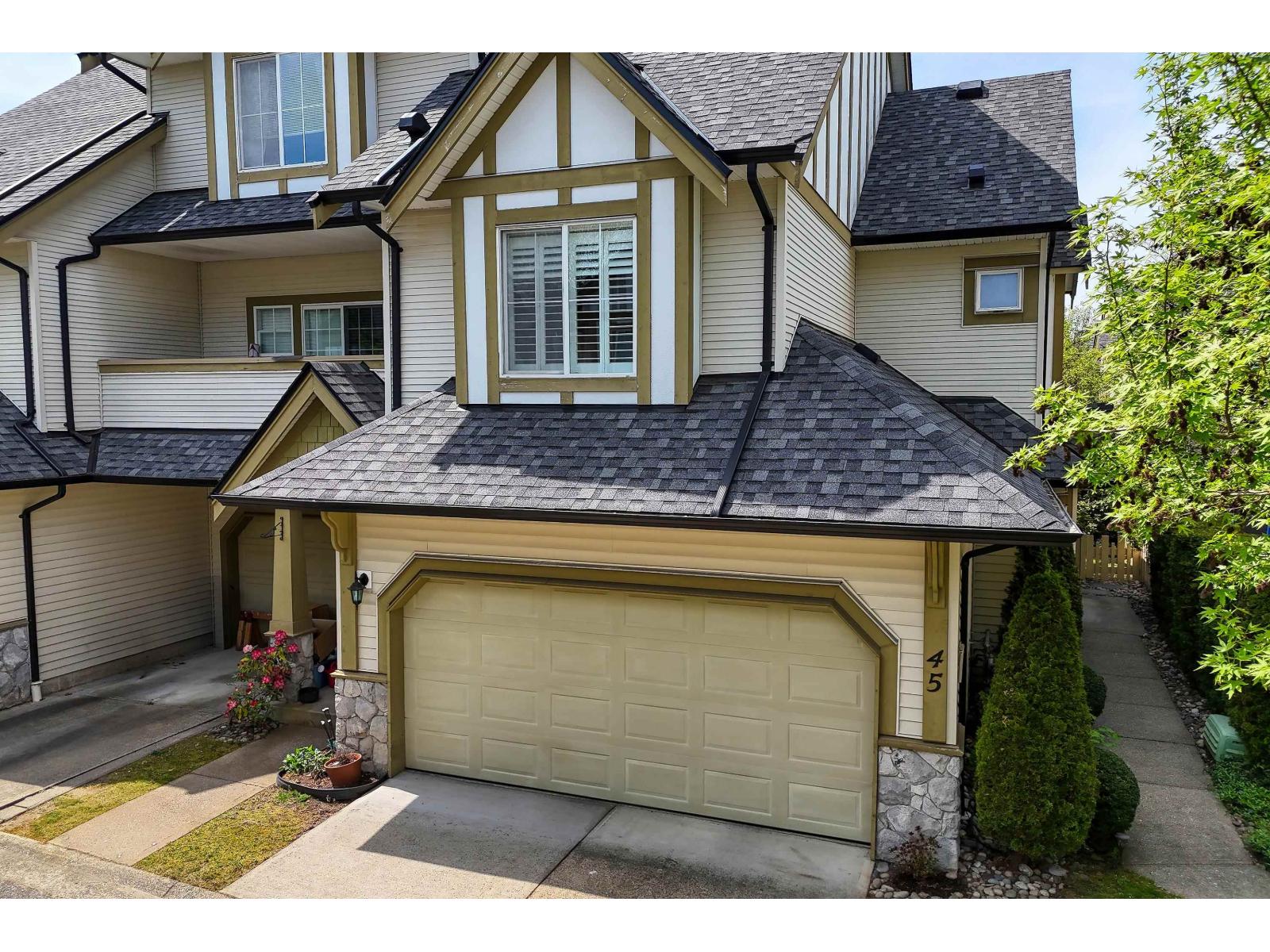 45 18707 65 AVENUE Surrey British Columbia Canada Sale residential   HomeLife Benchmark Realty*