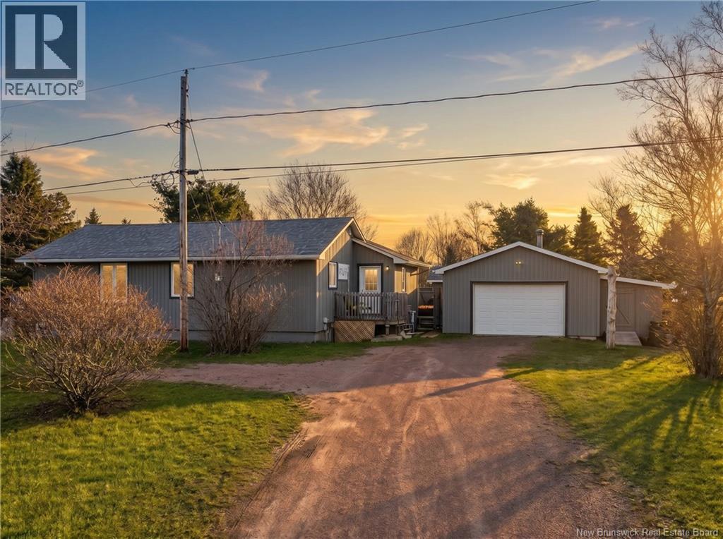 19 des Lauriers Road Grand-Barachois New Brunswick Canada Sale residential Jocelyne LeBlanc RE/MAX AVANTE