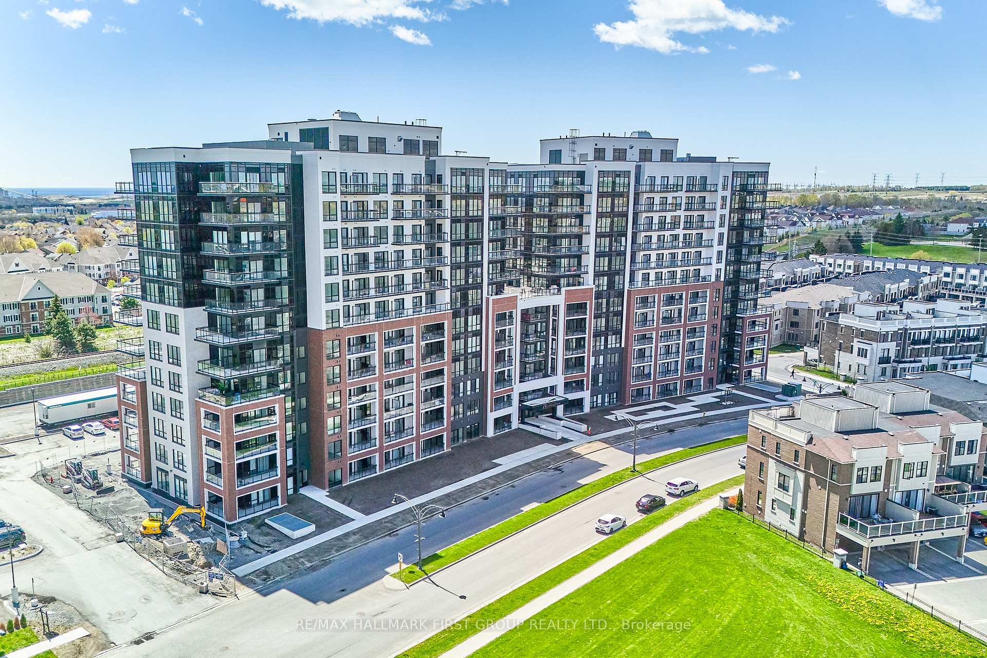 1017 - 51 Clarington Boulevard Clarington Ontario Canada Rent residential Vanita Brown RE/MAX HALLMARK FIRST GROUP REALTY LTD., Brokerage*