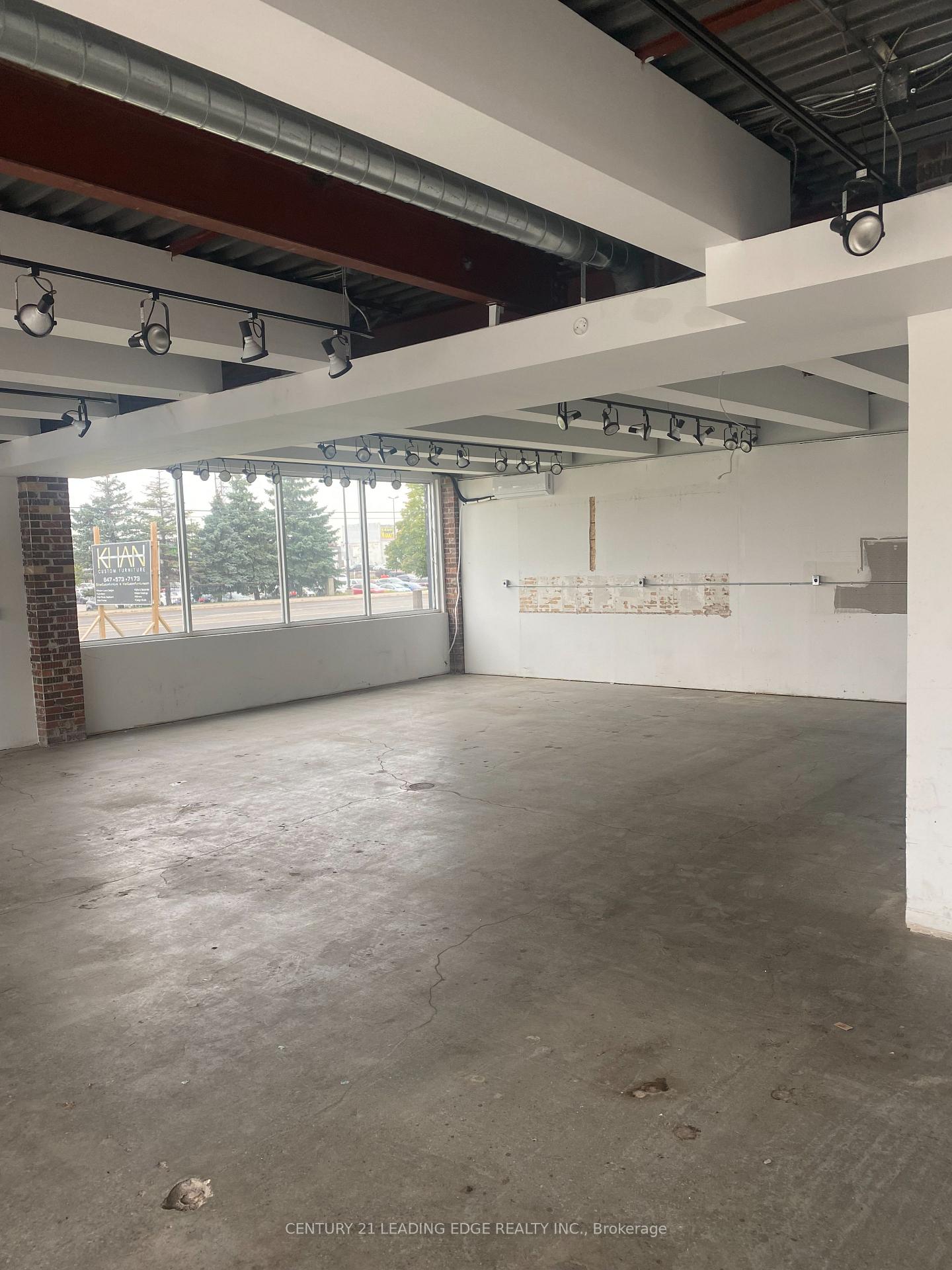 1 - 787 Warden Avenue Toronto Ontario Canada Lease commercial Heather Mackenzie Skybound Realty, Brokerage 