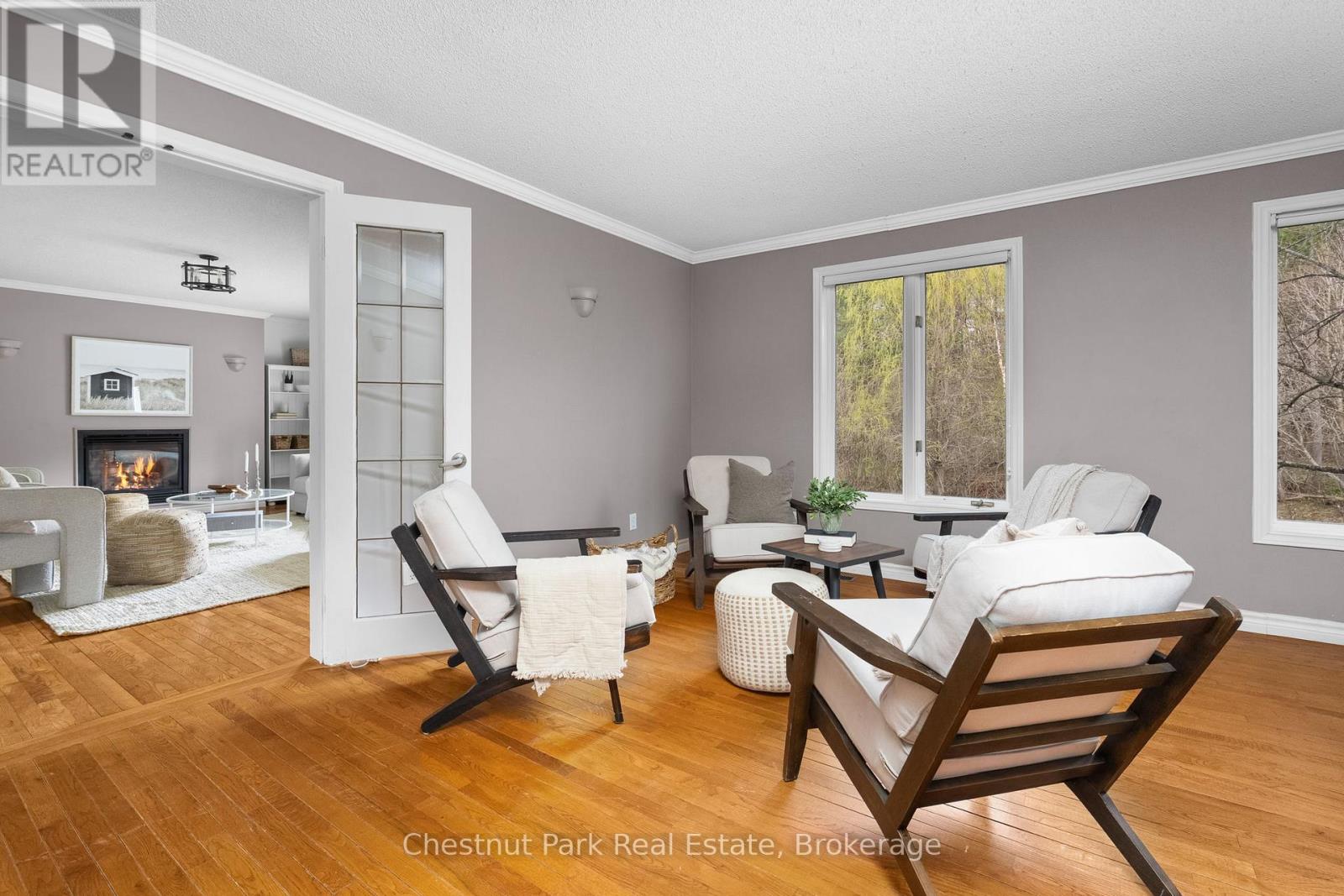 4 Bedroom Single Family Home/House's Image 5