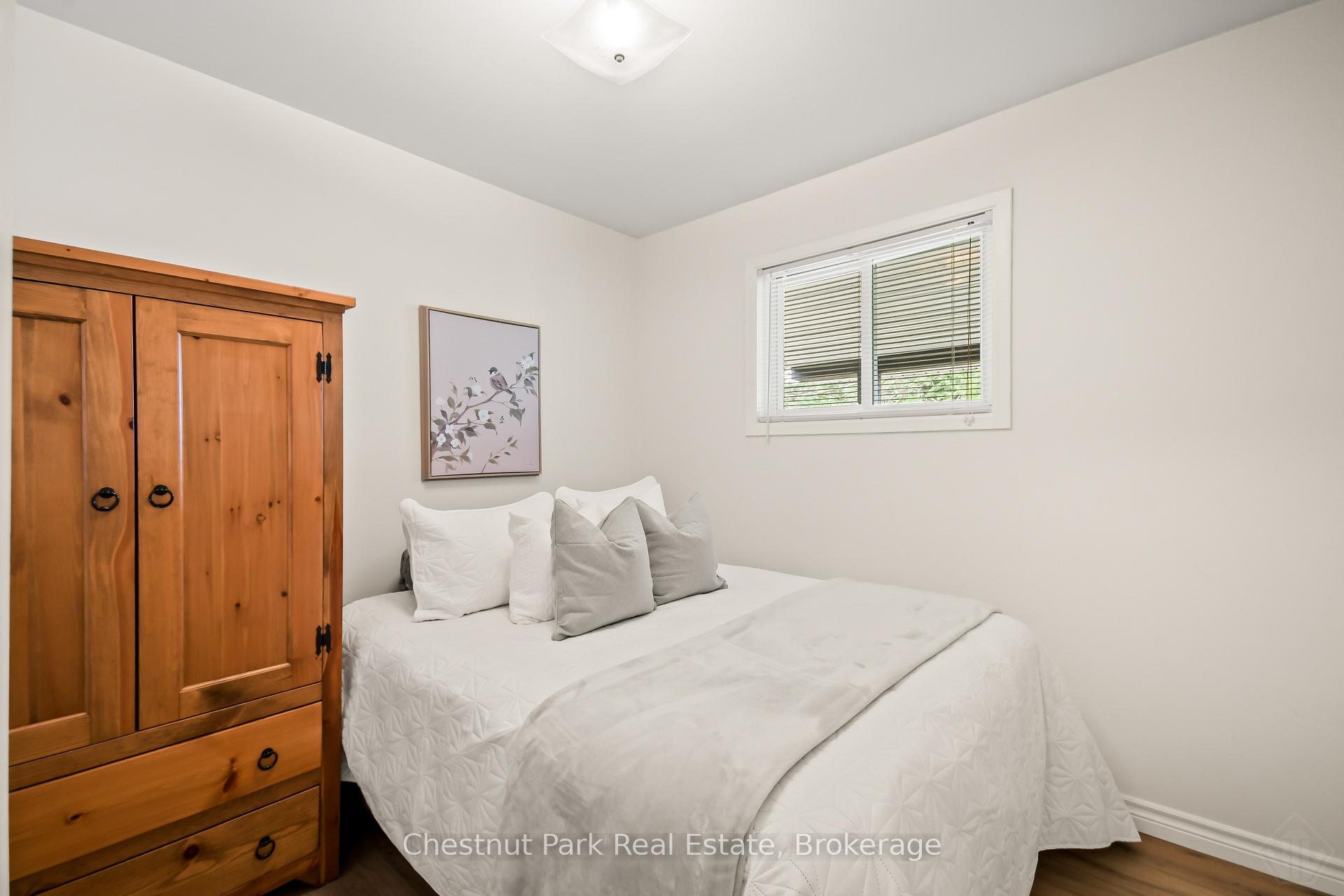 5 Bedroom Single Family Home/House's Image 30