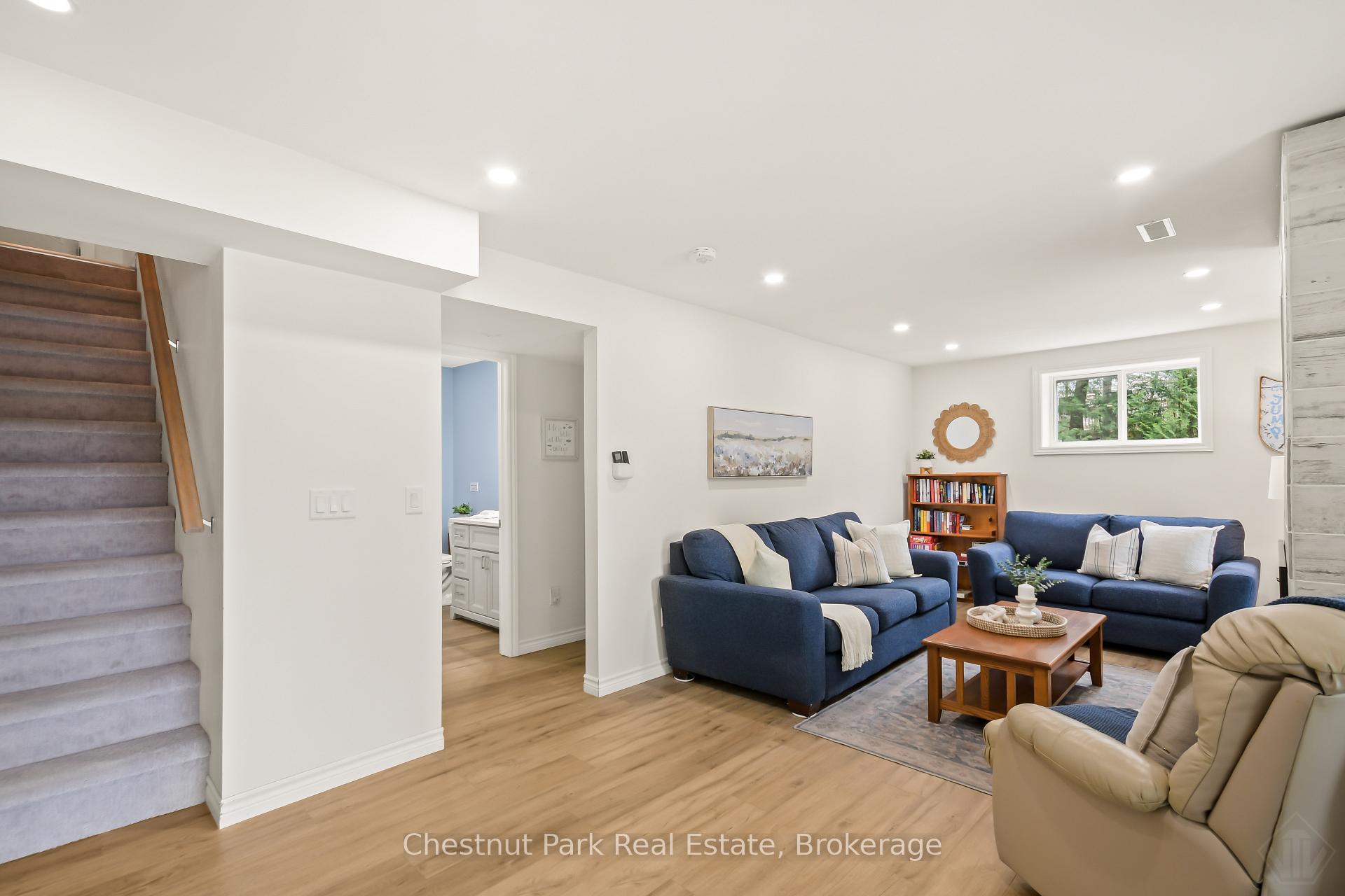 5 Bedroom Single Family Home/House's Image 18