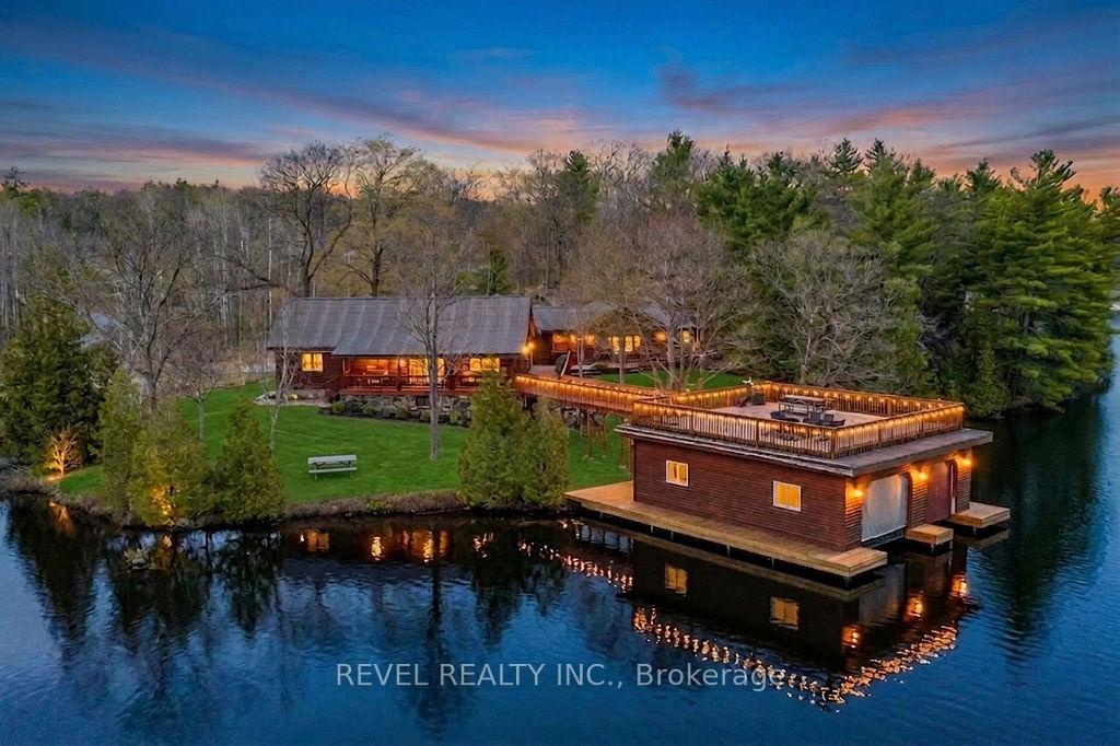 180 Lake Road Georgian Bay Ontario Canada Sale residential Melanie Martyn Right at Home Realty, Brokerage*
