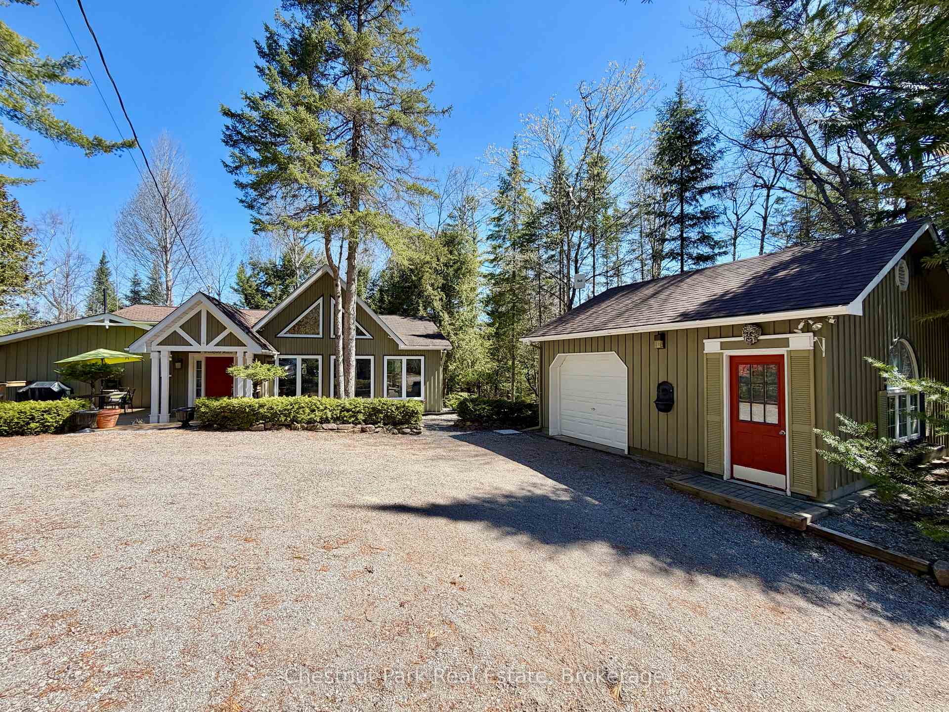 5 Bedroom Single Family Home/House's Image 46