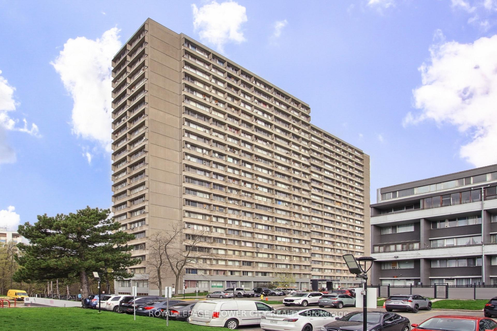 909 - 10 Sunny Glen Way Toronto Ontario Canada Rent residential Abdul Mannan Mohammed Royal LePage Flower City Realty Inc., Brokerage*
