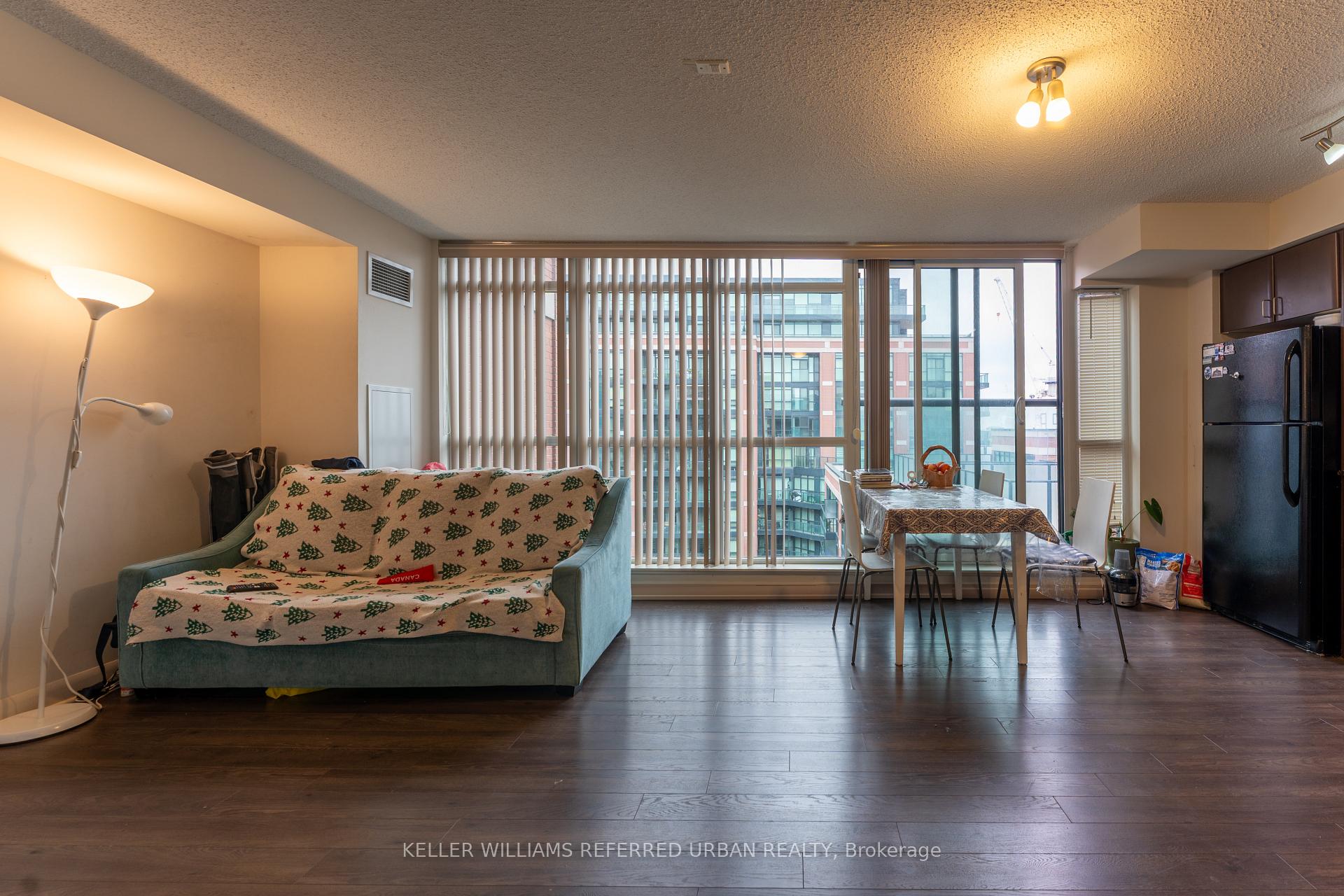818 - 525 Wilson Avenue Toronto Ontario Canada Rent residential Raman Dua ROYAL LEPAGE FLOWER CITY REALTY