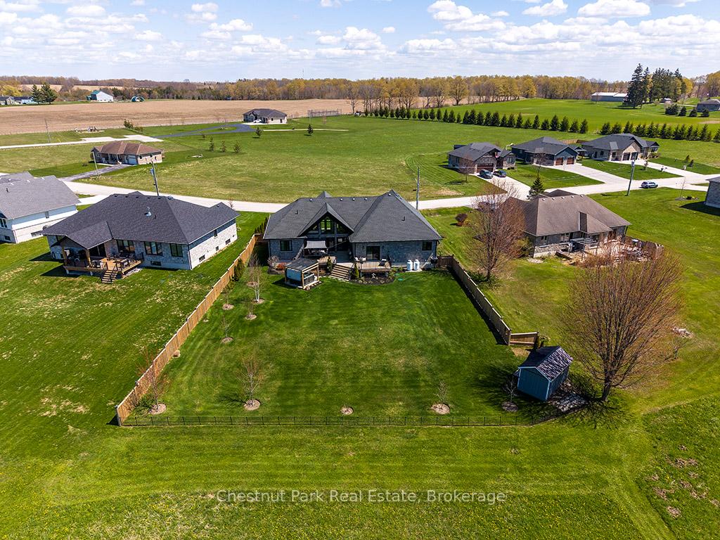 5 Bedroom Single Family Home/House's Image 24