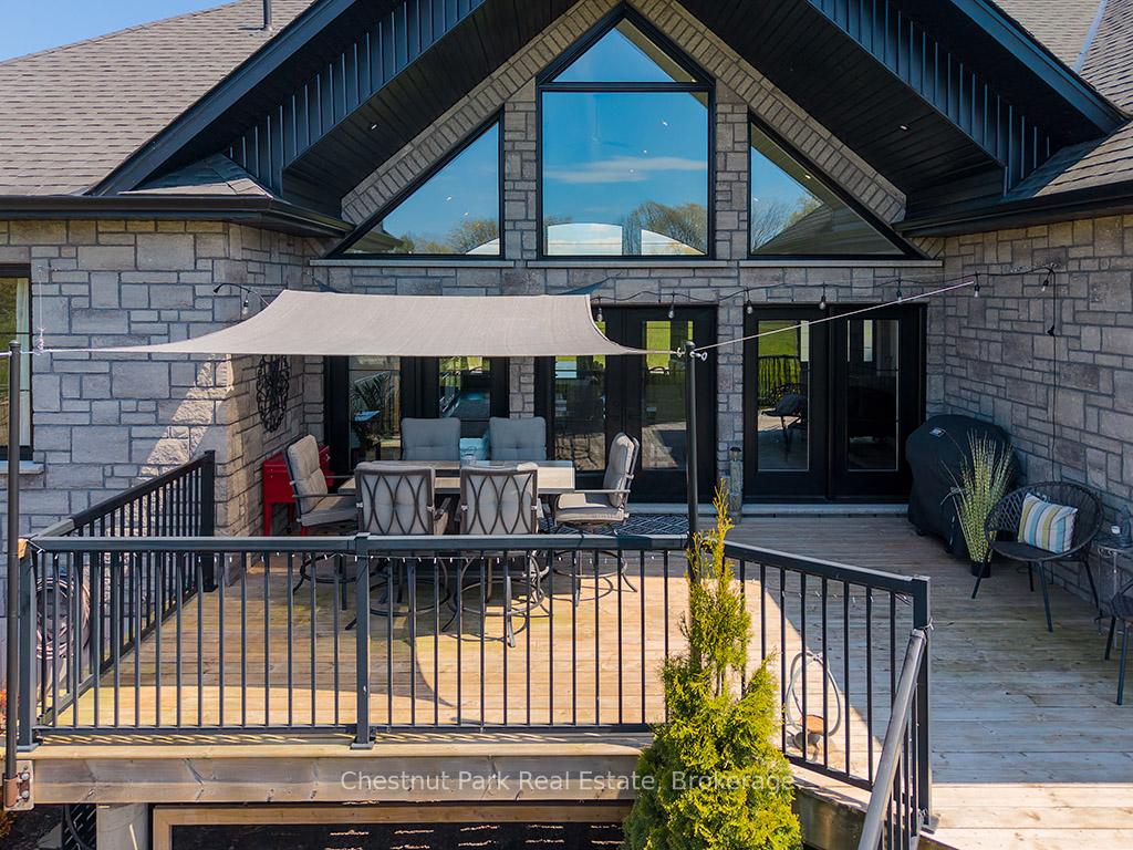 5 Bedroom Single Family Home/House's Image 17