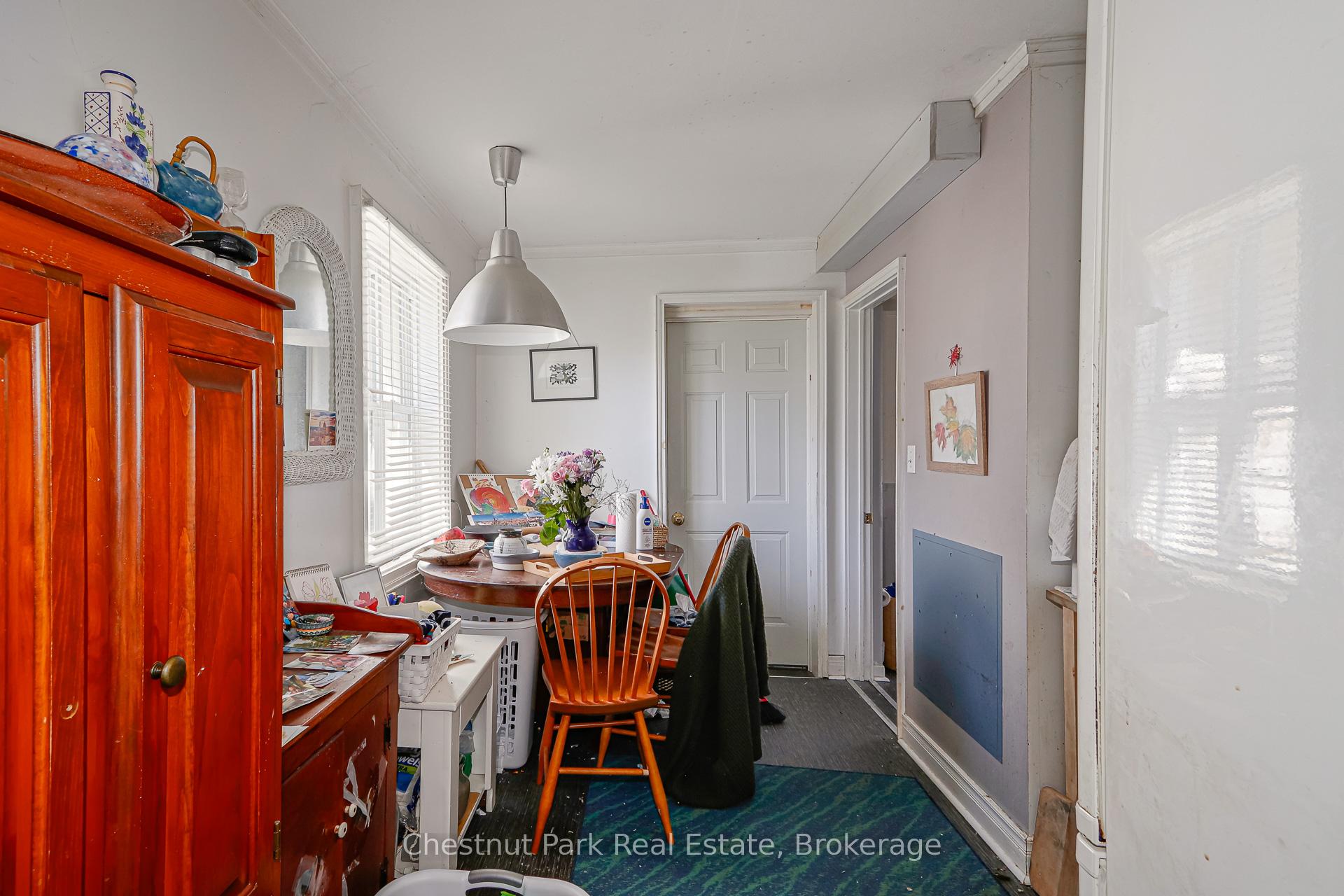 5 Bedroom Single Family Home/House's Image 24