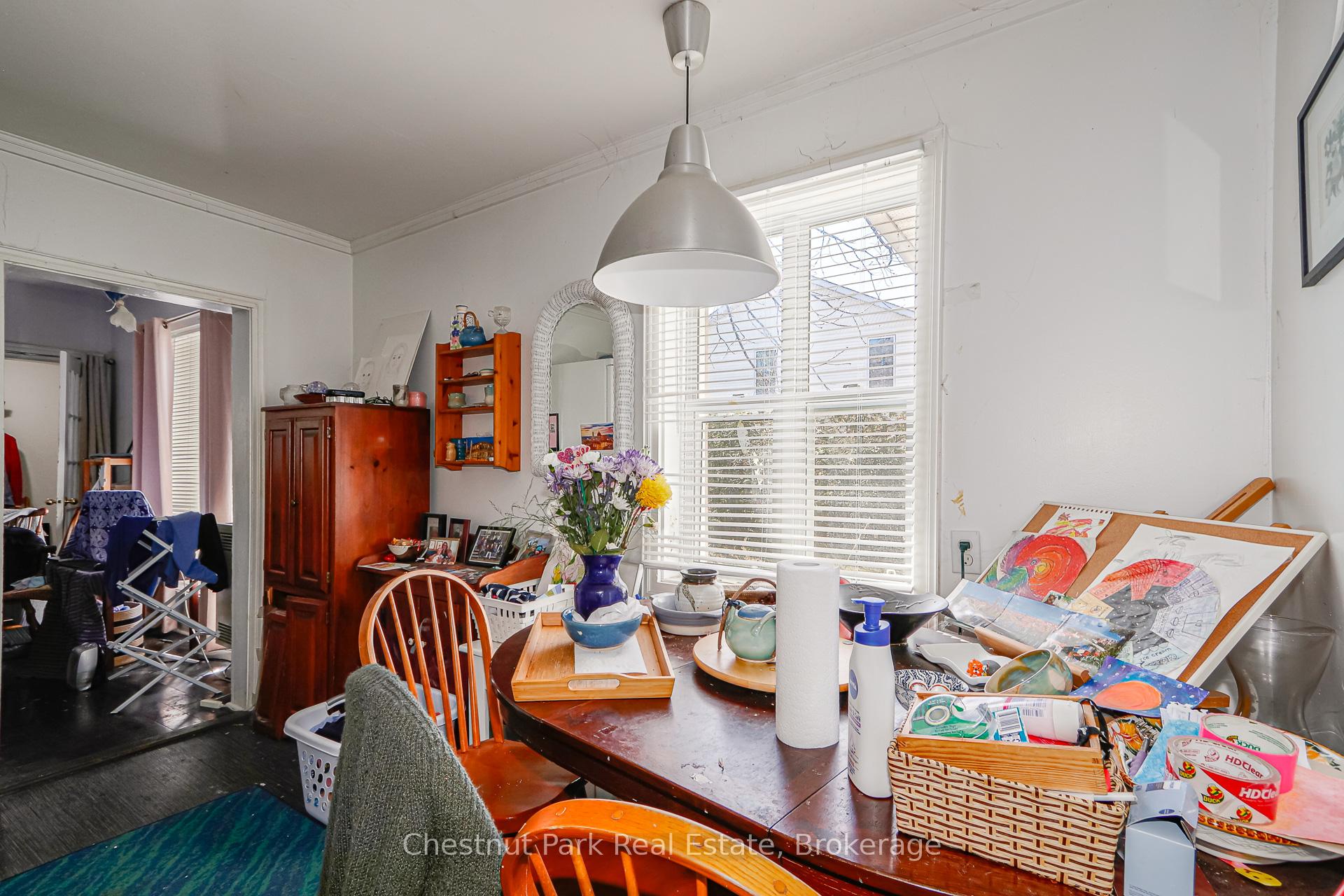 5 Bedroom Single Family Home/House's Image 28