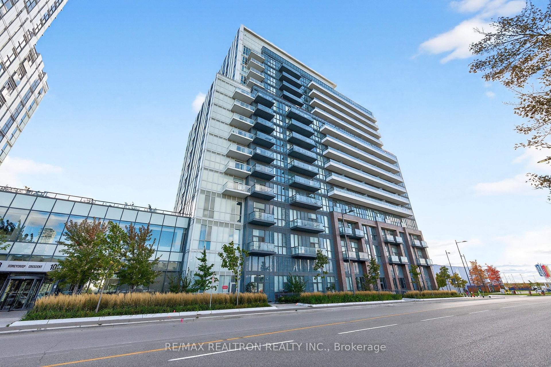 717 - 10 Honeycrisp Crescent Vaughan Ontario Canada Rent residential Thiru Nirahulan RE/MAX REALTRON REALTY INC., BROKERAGE*