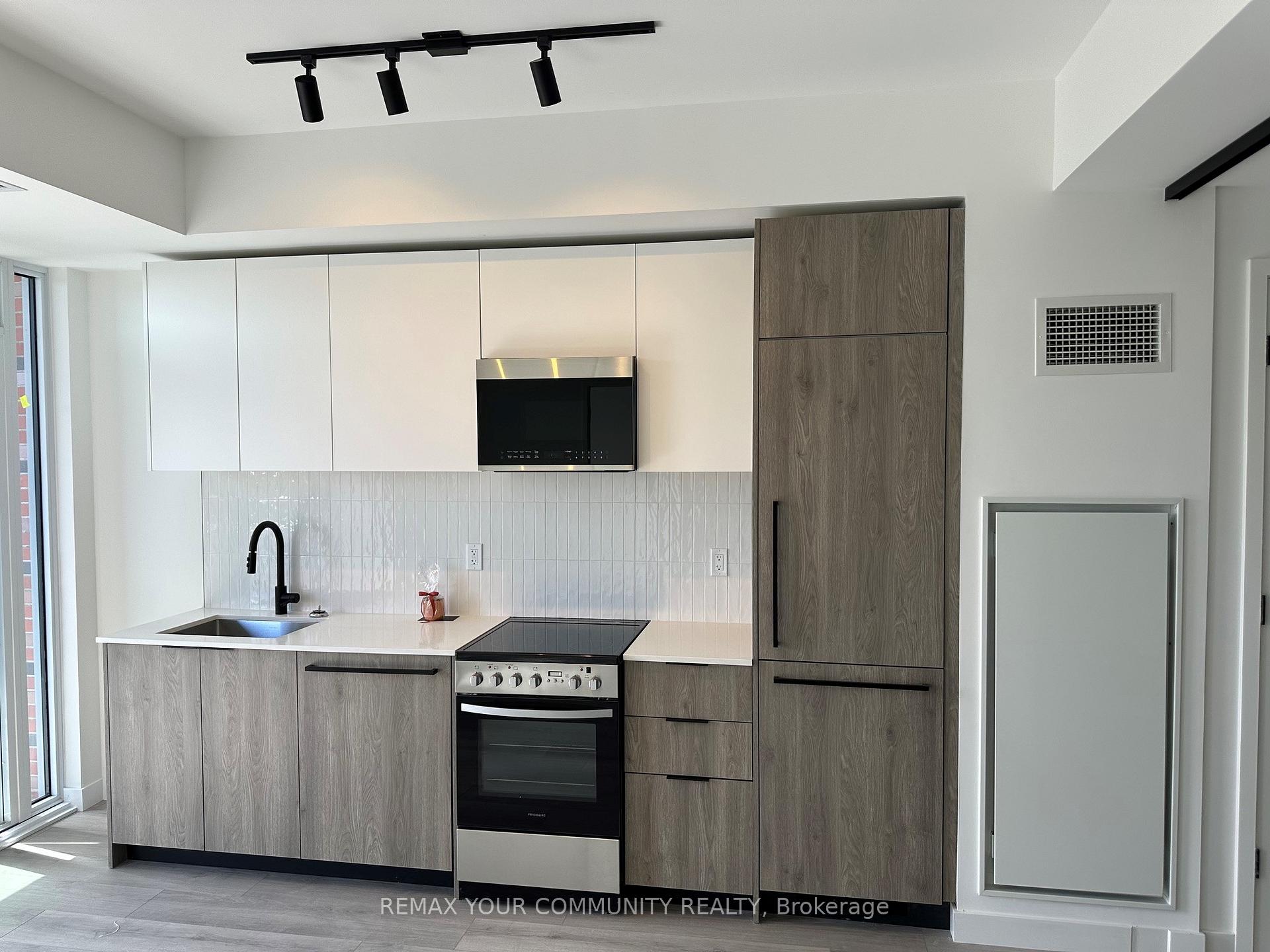 421 - 1635 Military Trail Toronto Ontario Canada Rent residential Raman Dua ROYAL LEPAGE FLOWER CITY REALTY