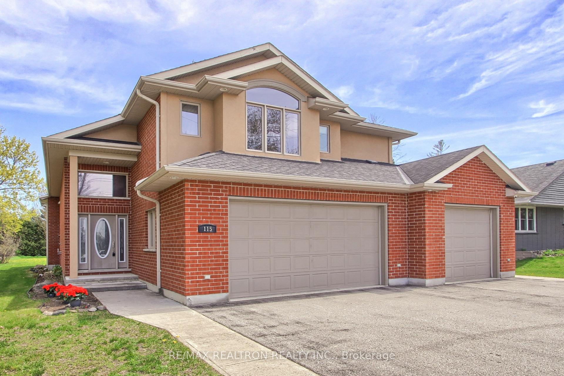 115 Park Avenue East Gwillimbury Ontario Canada Sale residential RON COMMODORE RE/MAX Realtron Realty, Inc. Brokerage*
