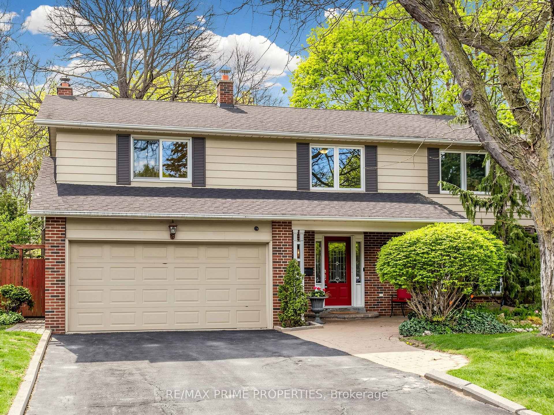 63 Walkerton Drive Markham Ontario Canada Sale residential   RE/MAX PRIME PROPERTIES  Brokerage