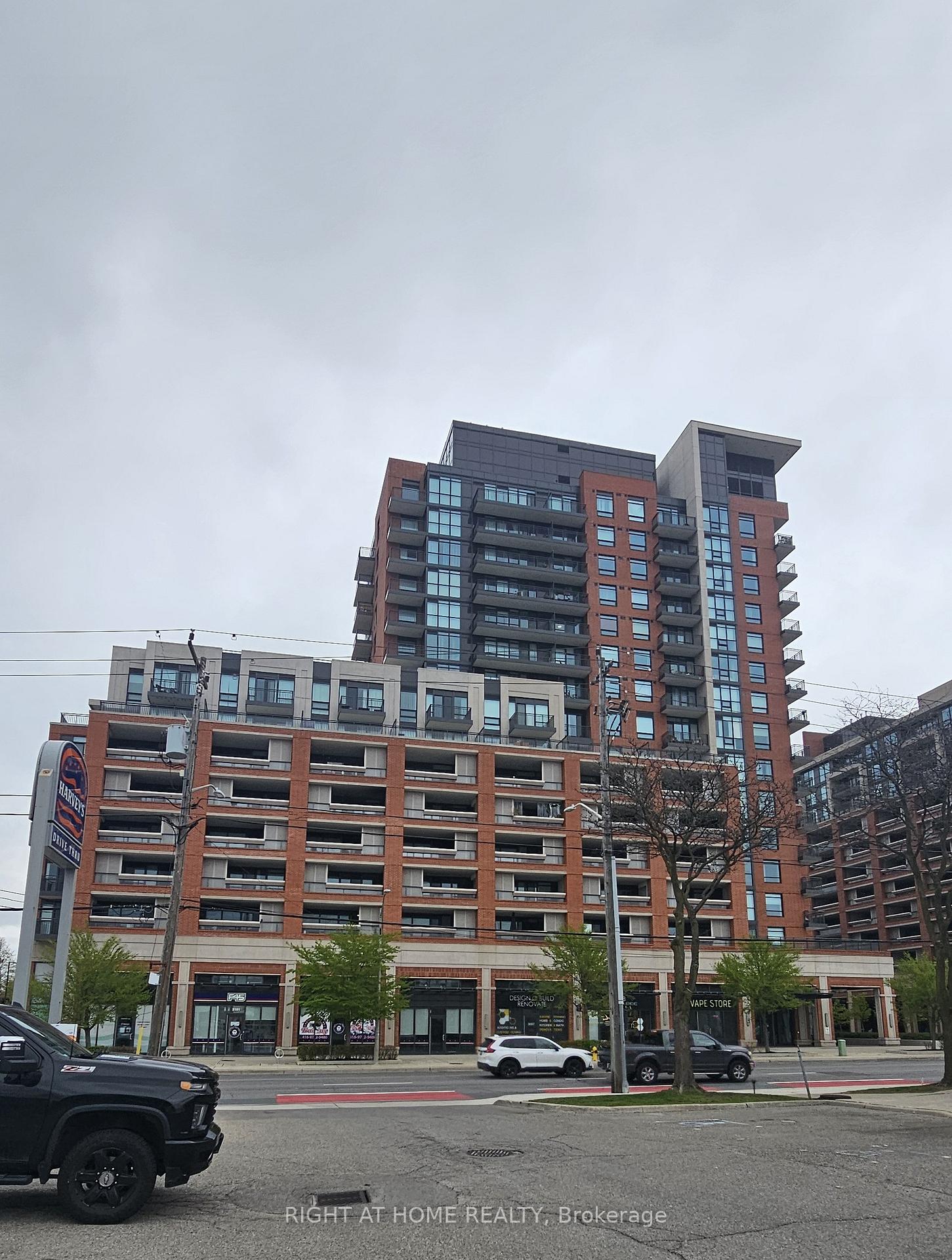 3091 Dufferin Street Toronto Ontario Canada Rent residential Marta Oliveira Right at Home Realty, Brokerage*