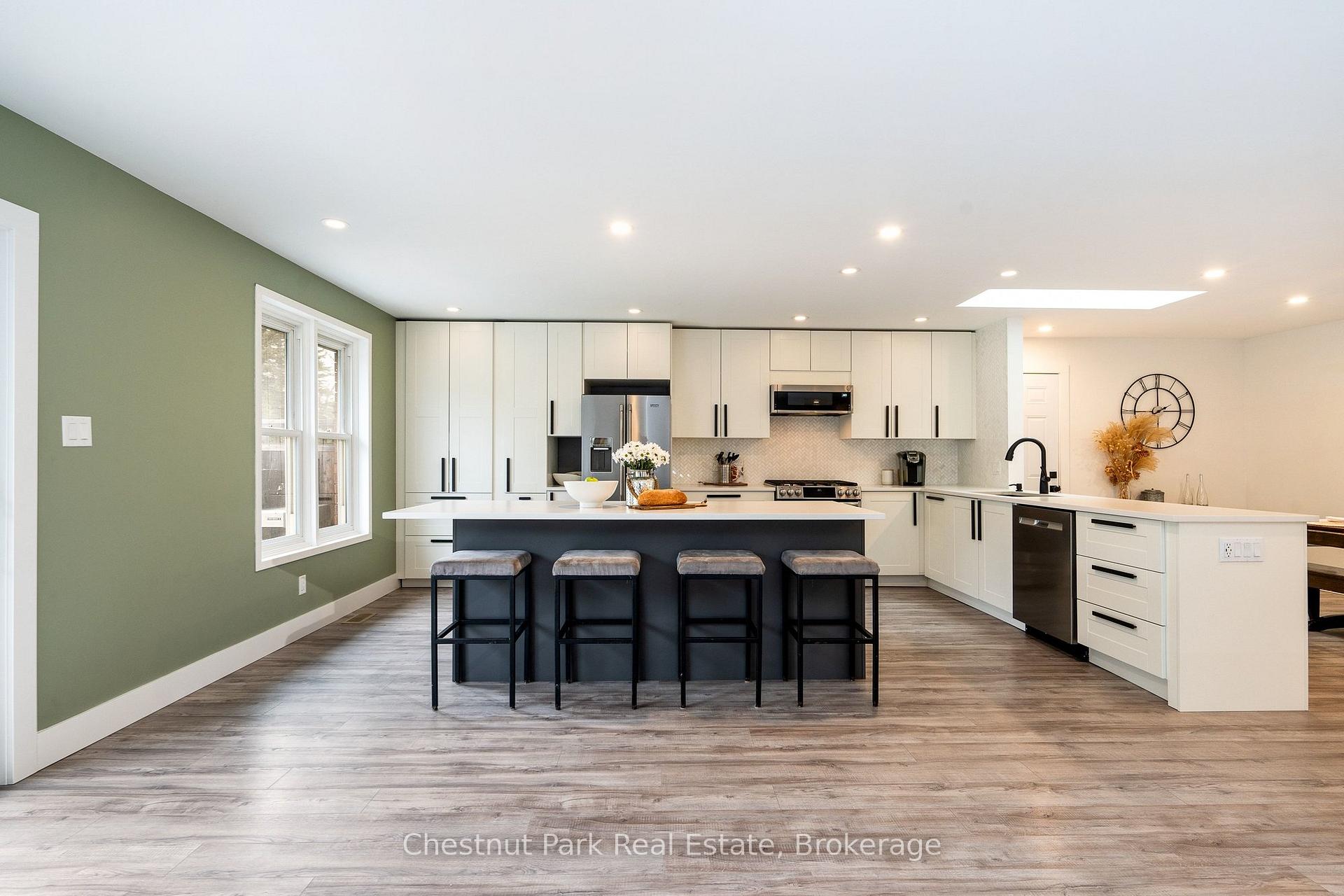 4 Bedroom Single Family Home/House's Image 17