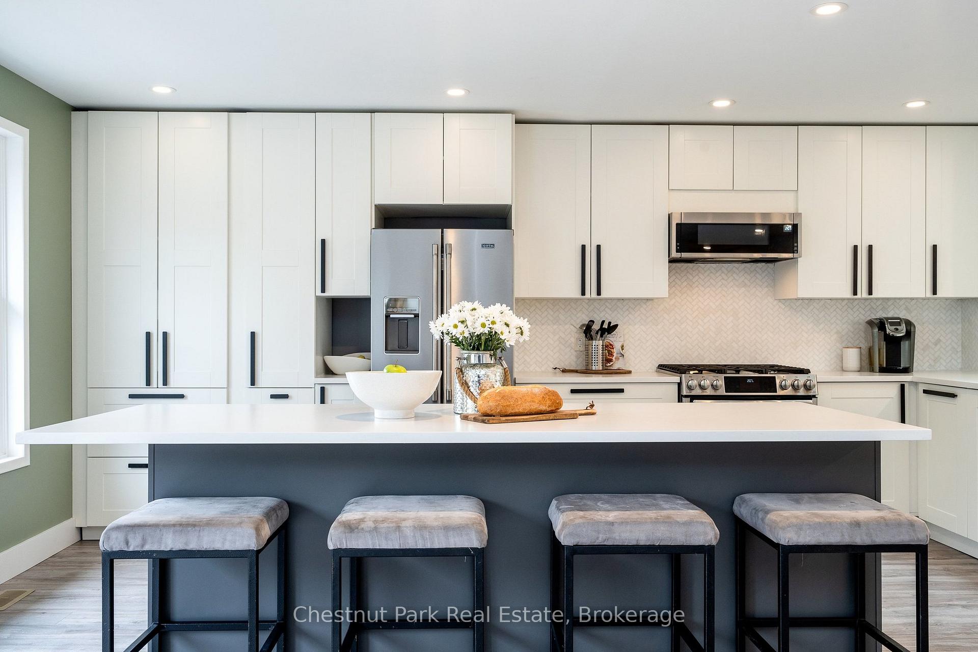 4 Bedroom Single Family Home/House's Image 18