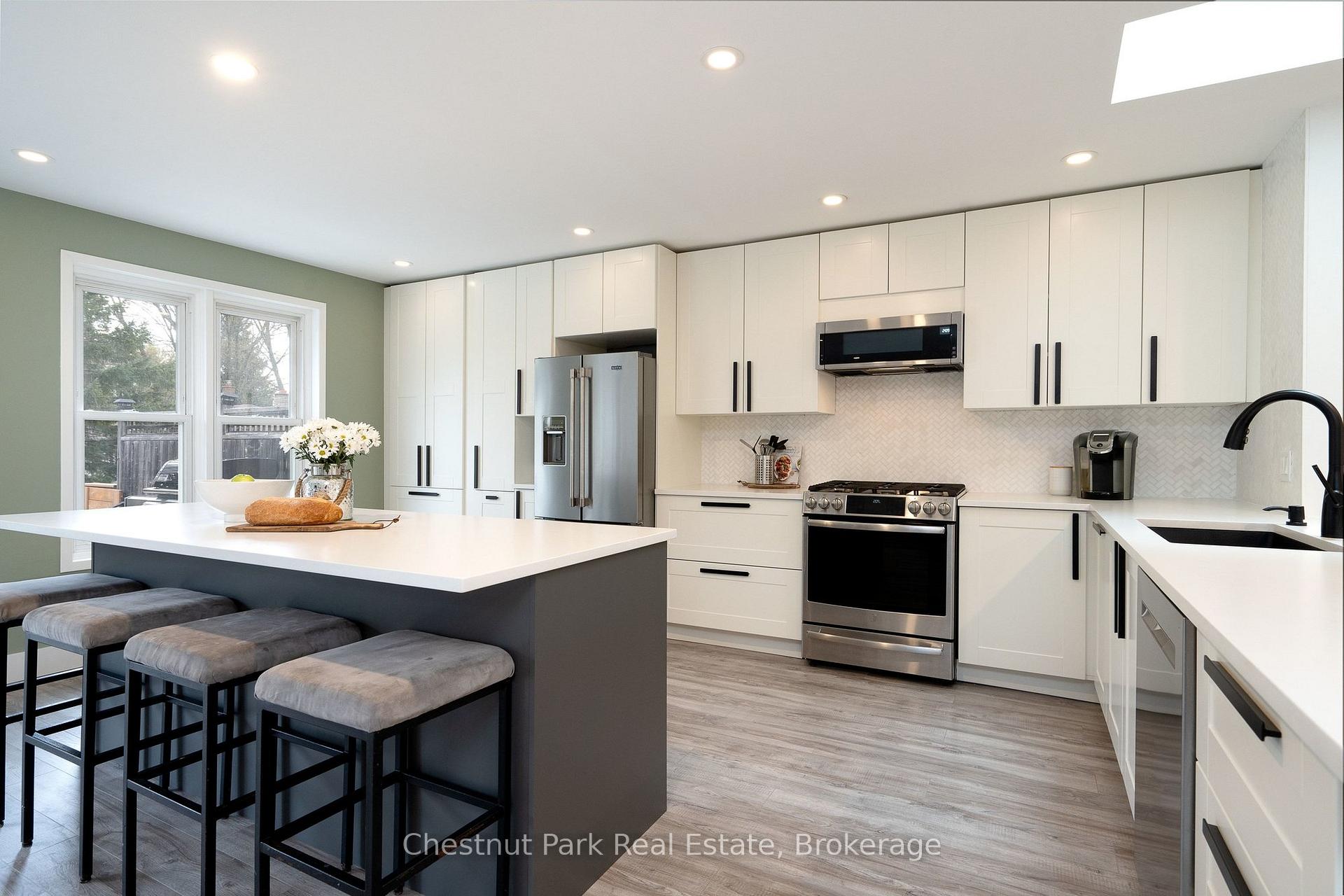 4 Bedroom Single Family Home/House's Image 22