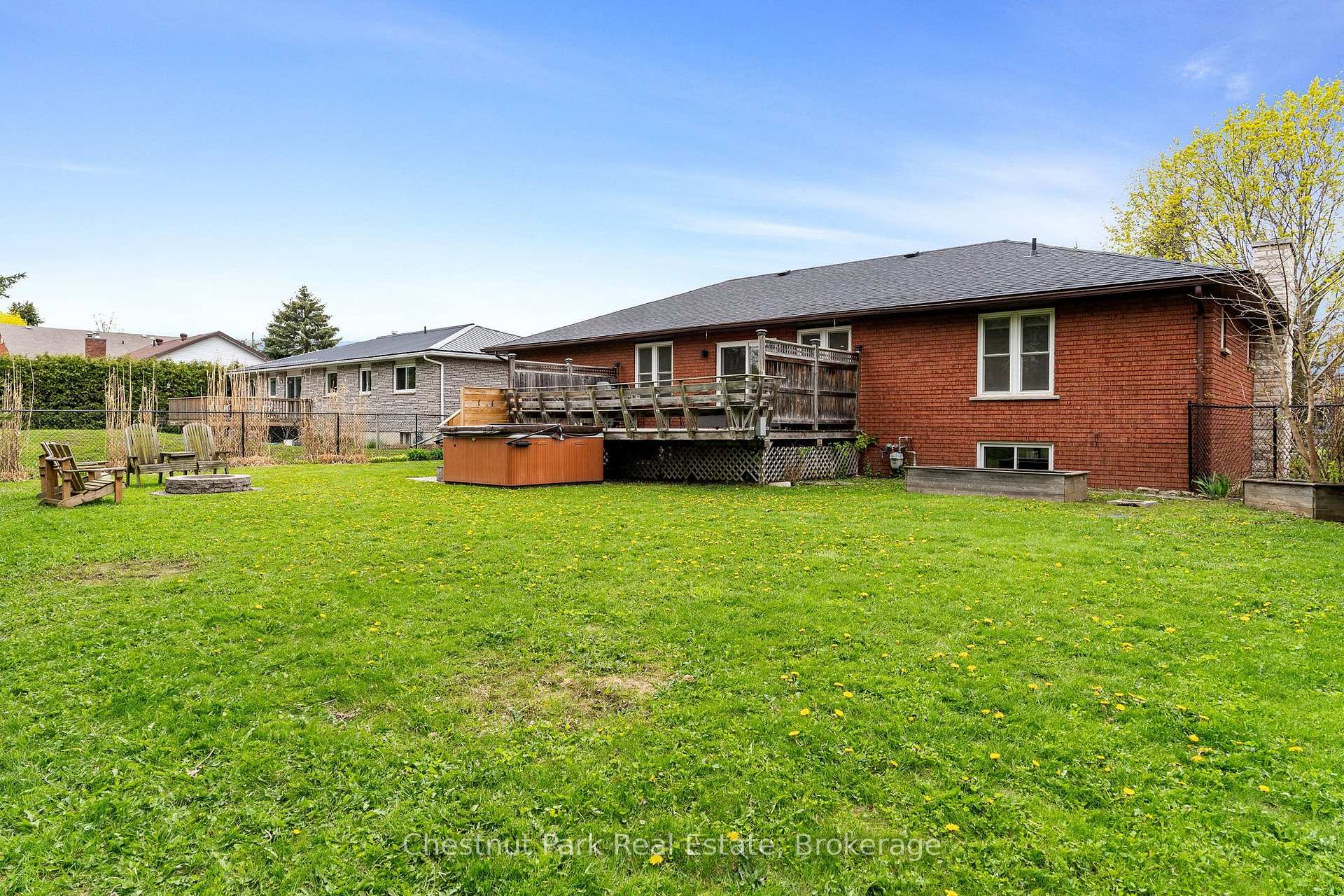 4 Bedroom Single Family Home/House's Image 11