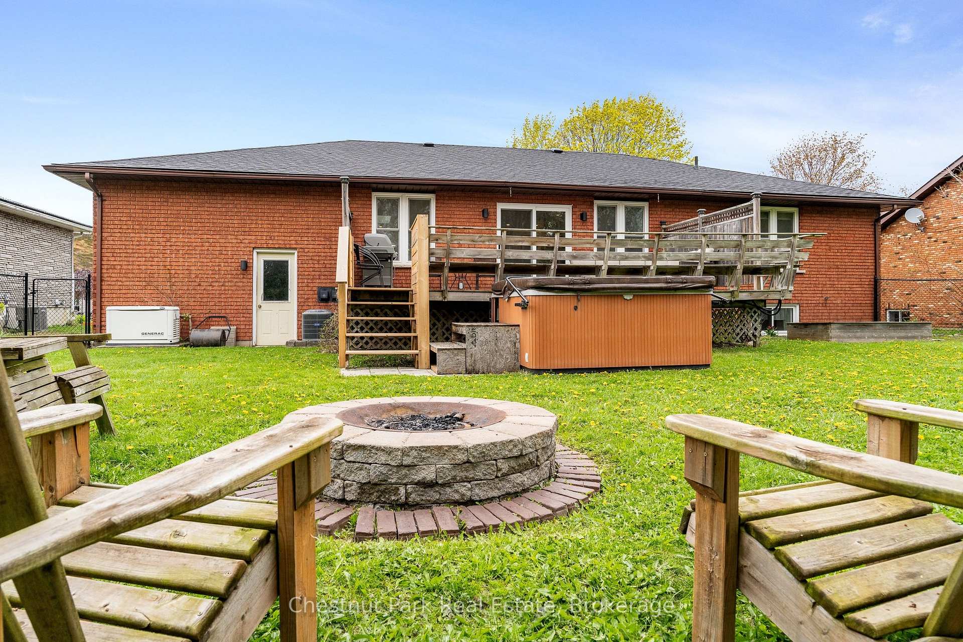 4 Bedroom Single Family Home/House's Image 9