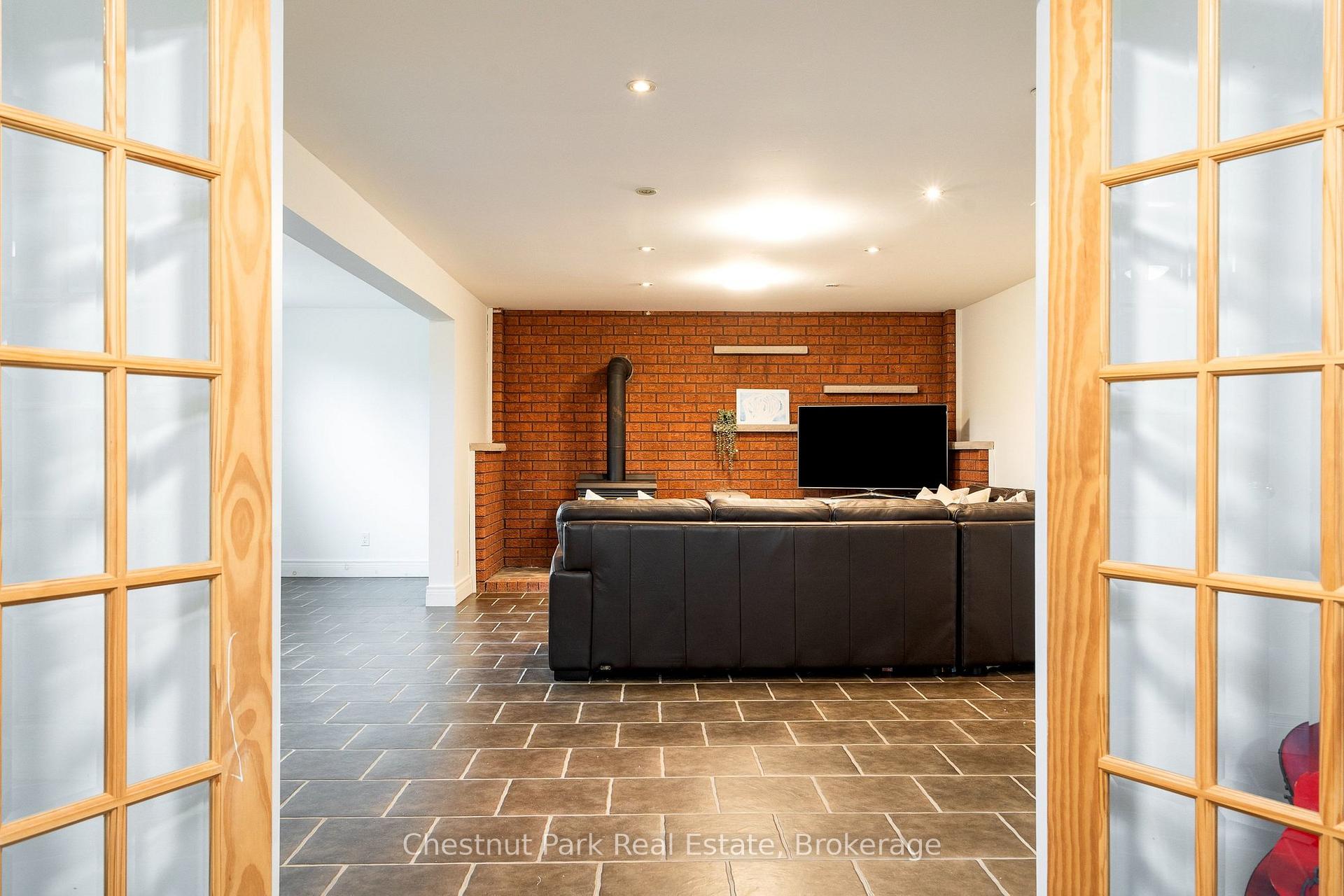 4 Bedroom Single Family Home/House's Image 44