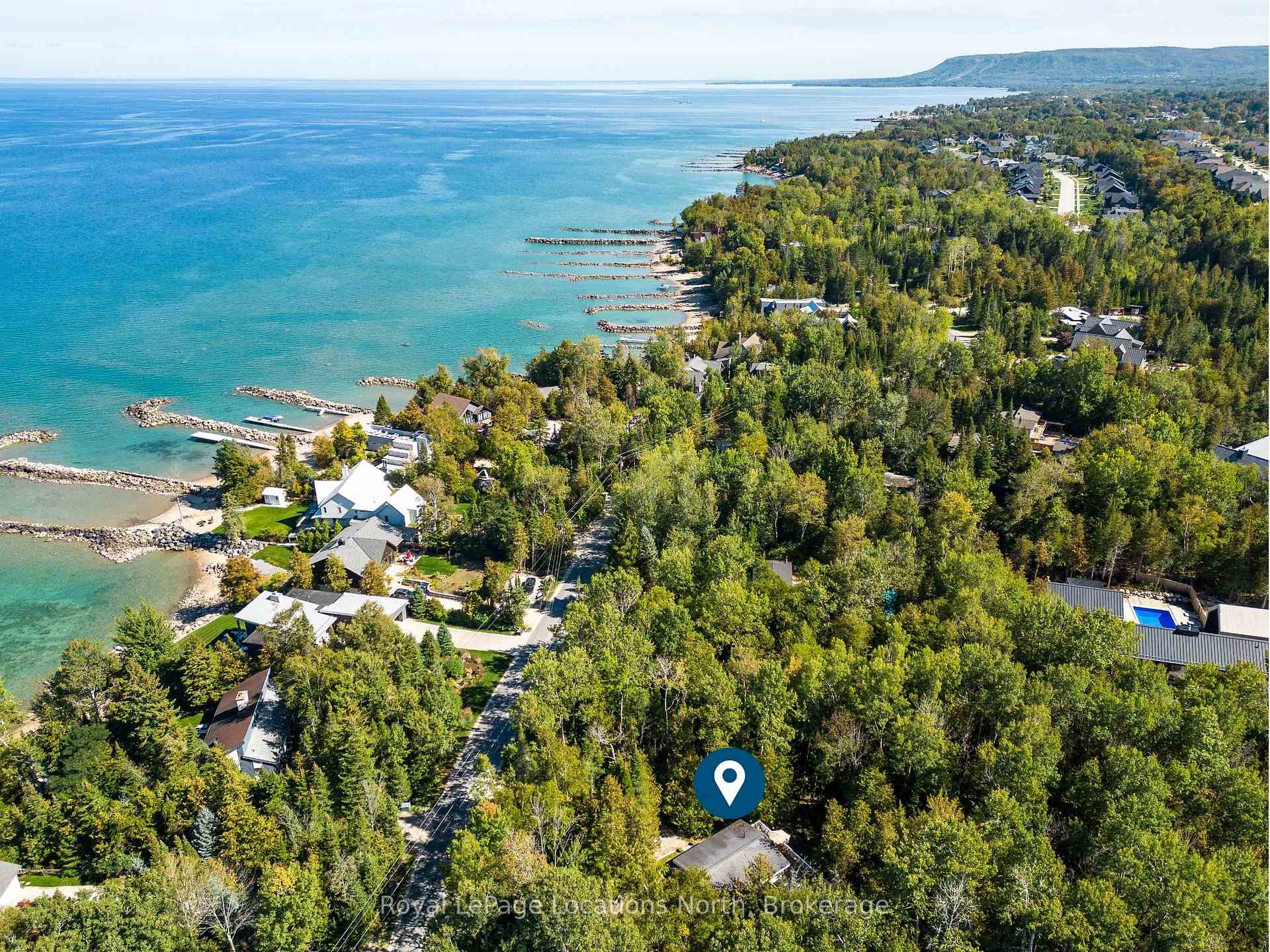 112 Cameron Street Blue Mountains Ontario Canada Sale residential   The Picot Team - Chestnut Park Real Estate Brokerage