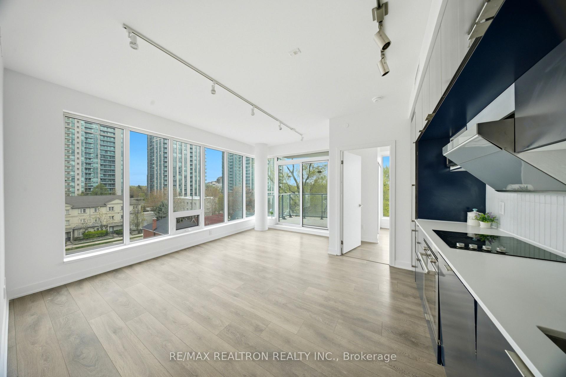 502 - 28 Avondale Avenue Toronto Ontario Canada Sale residential RON COMMODORE RE/MAX Realtron Realty, Inc. Brokerage*
