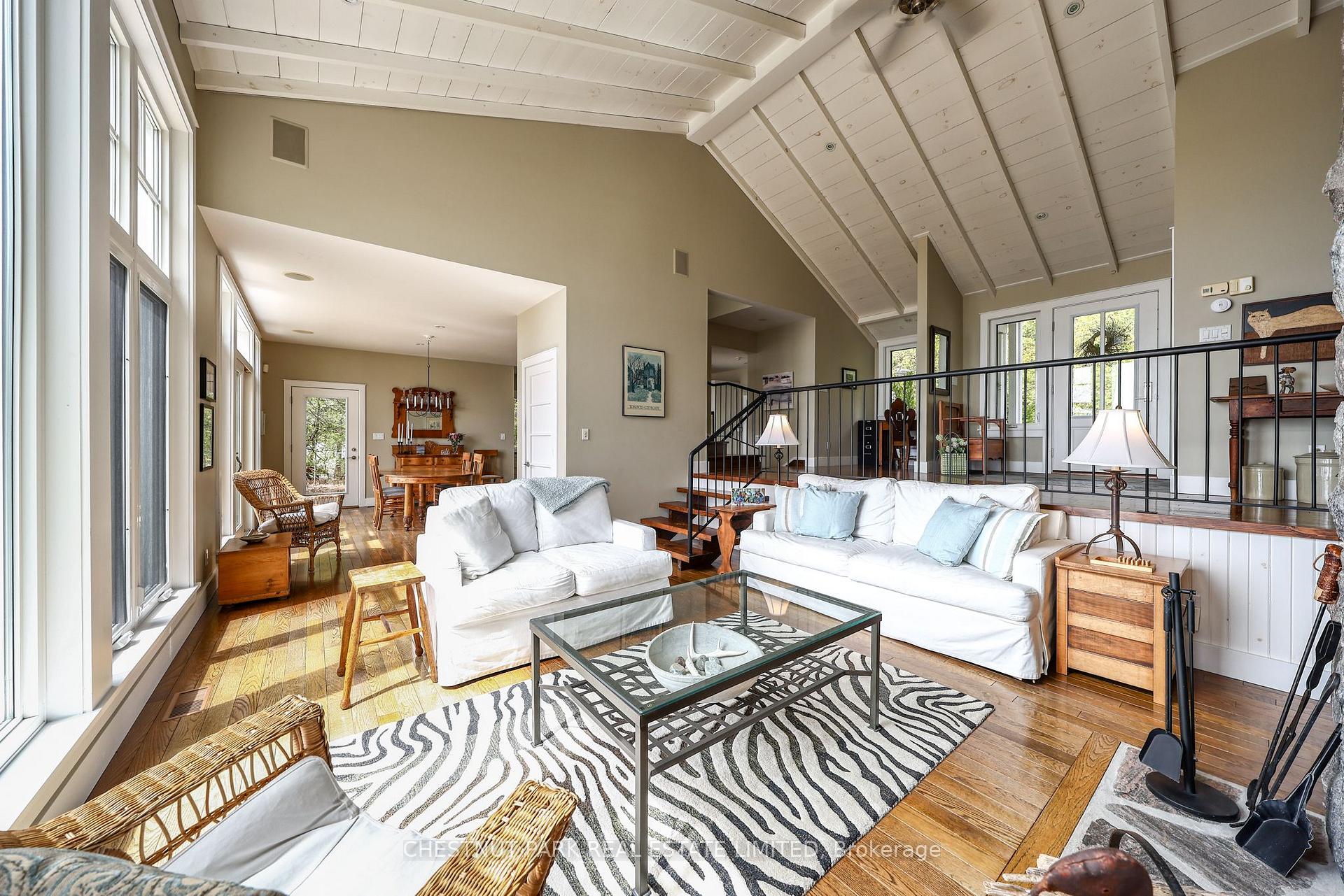 3 Bedroom Single Family Home/House's Image 11