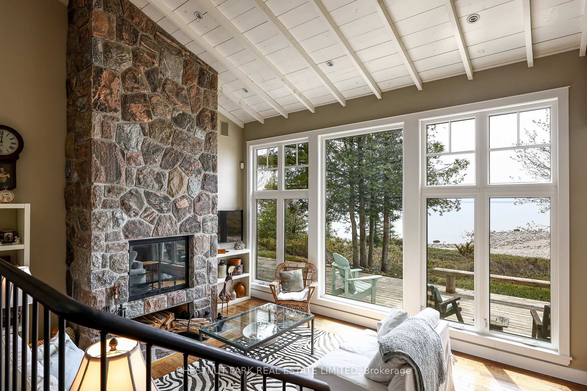 3 Bedroom Single Family Home/House's Image 8