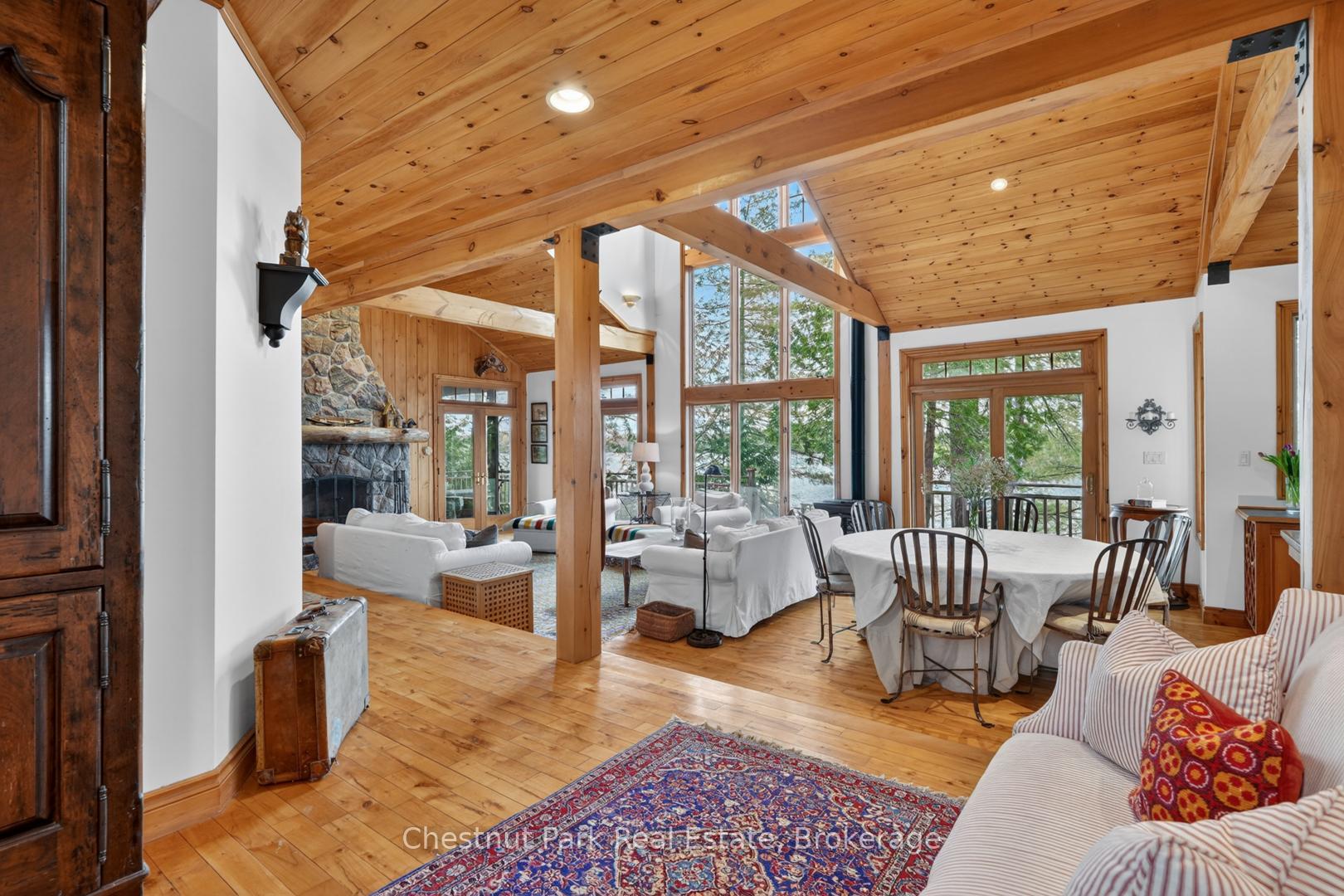 4 Bedroom Single Family Home/House's Image 4