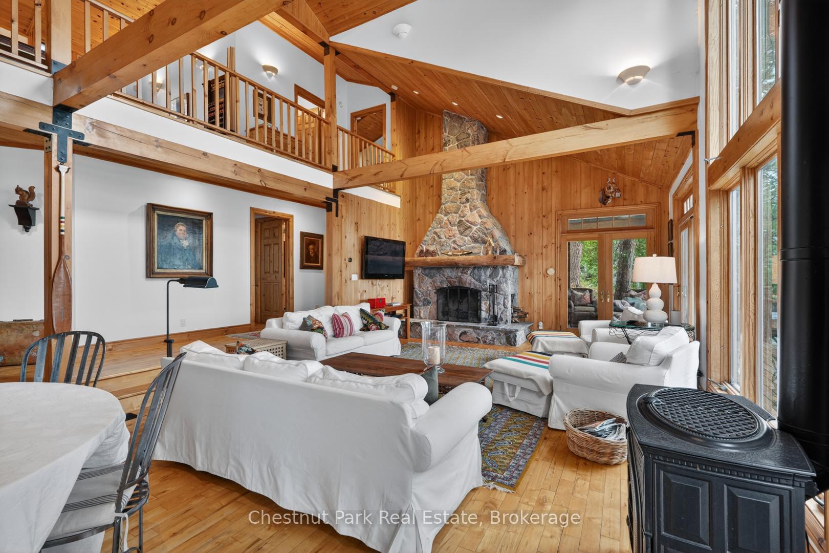 4 Bedroom Single Family Home/House's Image 5