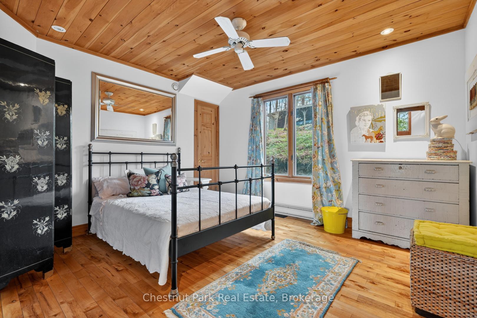 4 Bedroom Single Family Home/House's Image 18