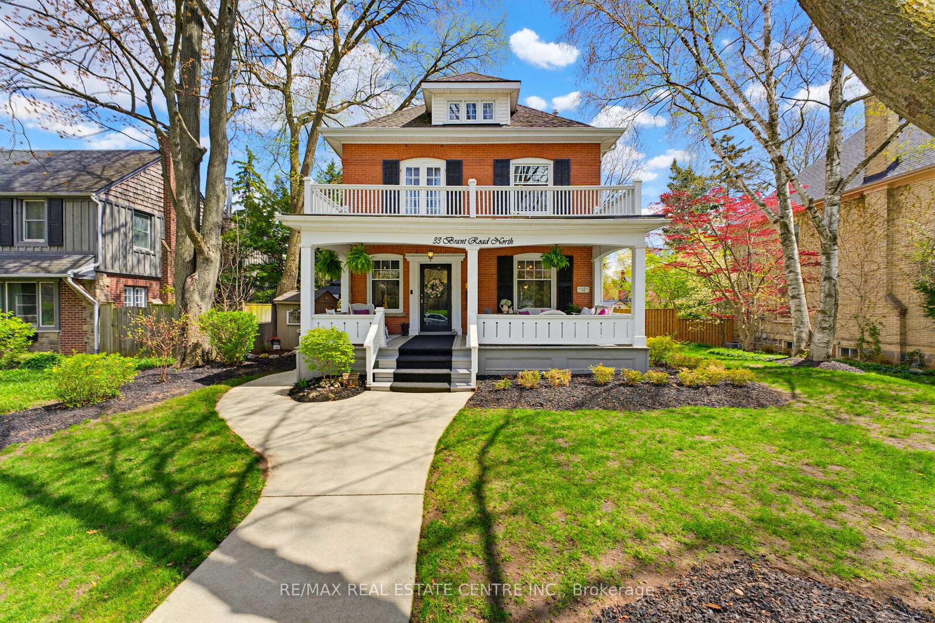 33 Brant Road N Cambridge Ontario Canada Sale residential John Moniz RE/MAX Real Estate Centre Inc., Brokerage*