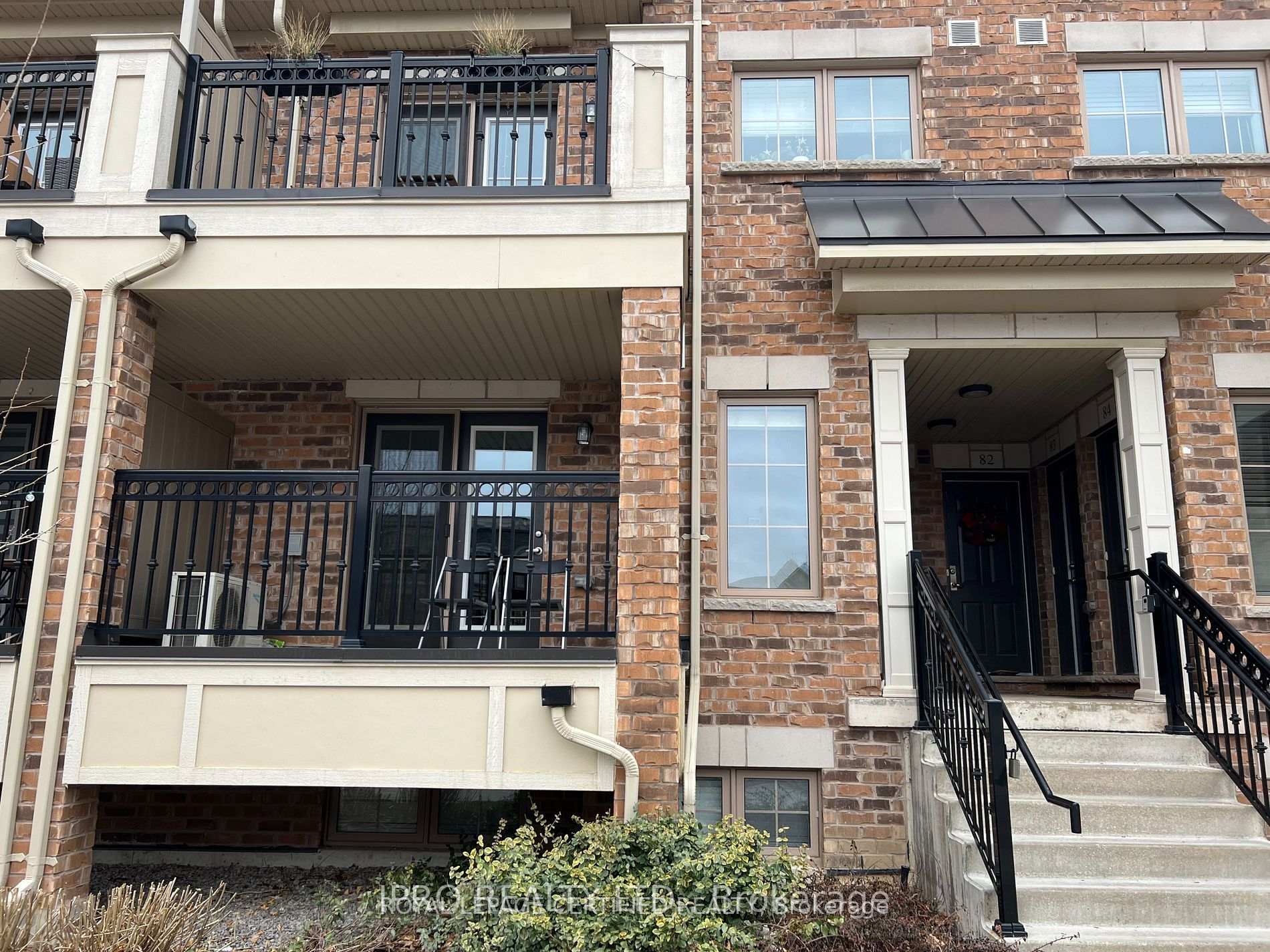 79 - 2441 Greenwich Drive Oakville Ontario Canada Rent residential Florina Craiu-Botan Royal Lepage Certified Realty, Brokerage*