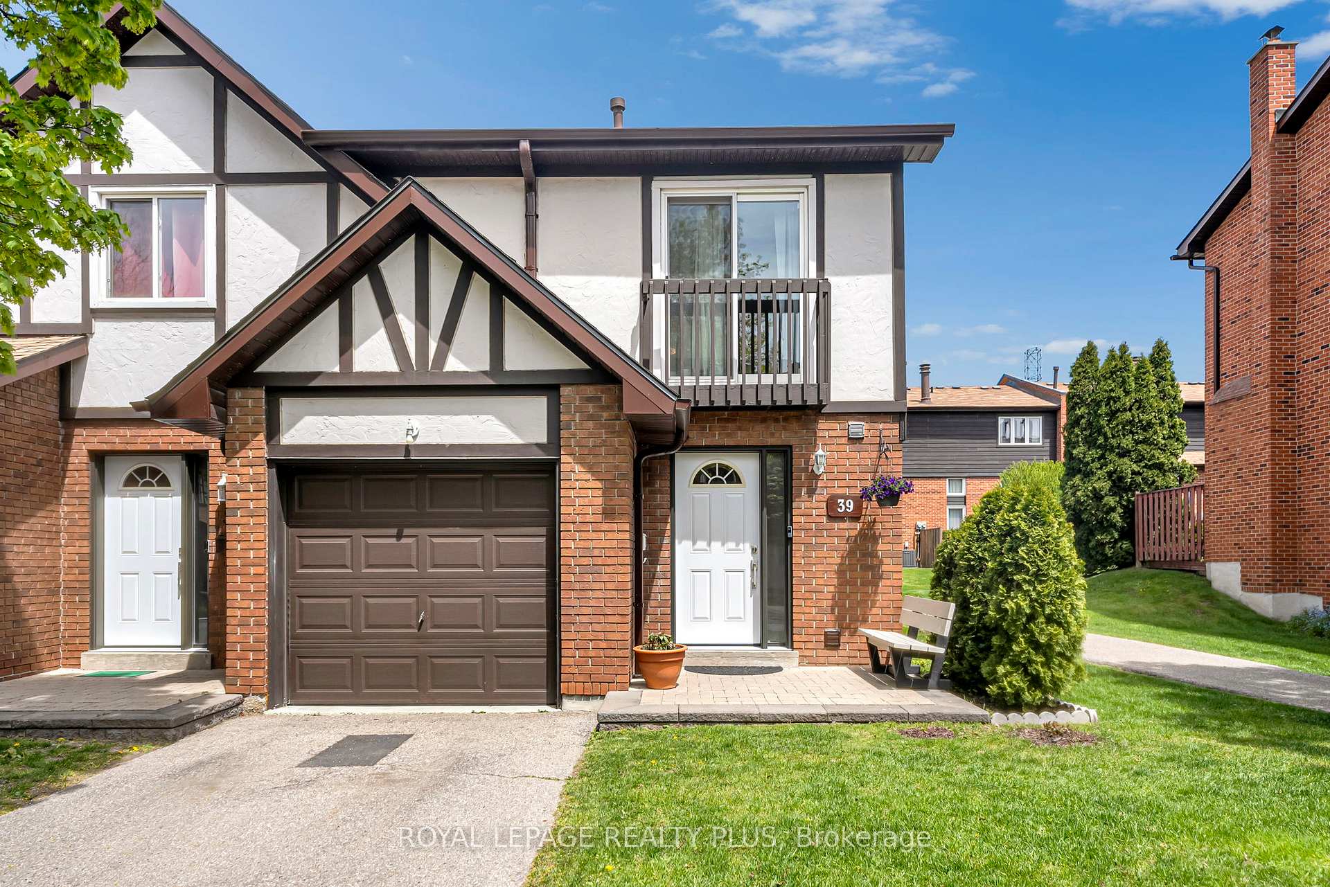 39 - 1755 Rathburn Road E Mississauga Ontario Canada Sale residential Diane Adler Royal LePage Realty Plus, Brokerage*