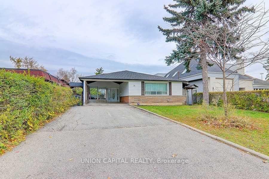 34 Lisburn Crescent Toronto Ontario Canada Sale residential Adele McGovern RE/MAX West Realty Inc., Brokerage *