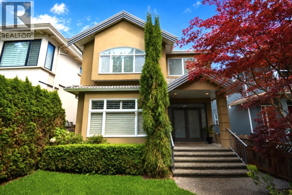 4347 W 13TH AVENUE Vancouver British Columbia Canada Sale residential   Marketing 604 Team | HomeLife Benchmark Realty Corp.