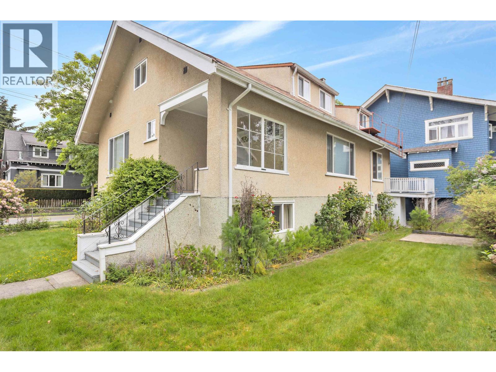 2206 MUSQUEAMVIEW STREET Vancouver British Columbia Canada Sale residential   First Stay Realty Inc.