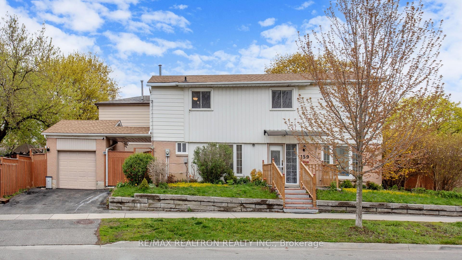 159 Patterson Street Newmarket Ontario Canada Sale residential RON COMMODORE RE/MAX Realtron Realty, Inc. Brokerage*