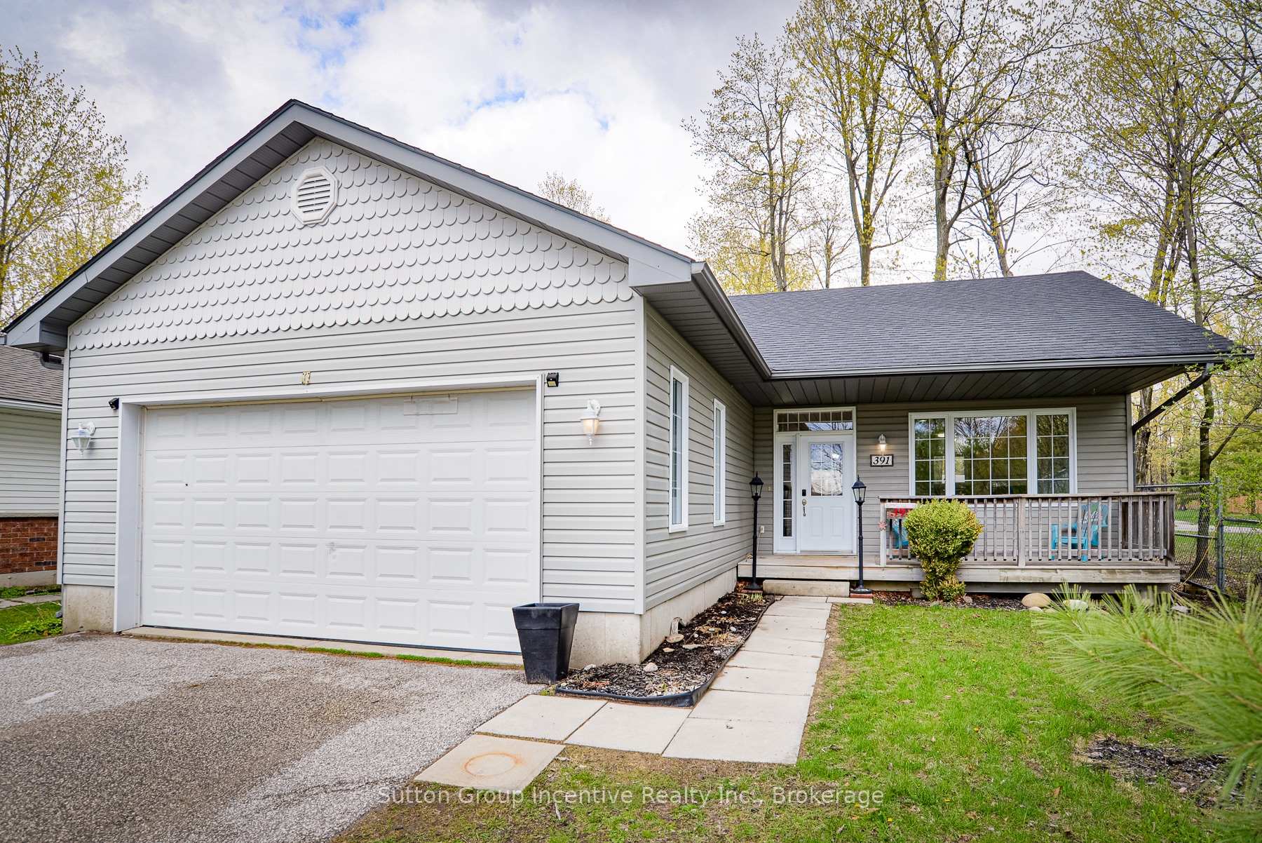 391 Grenville Avenue Orillia Ontario Canada Sale residential   Sutton Group Incentive Realty Inc.,Brokerage*